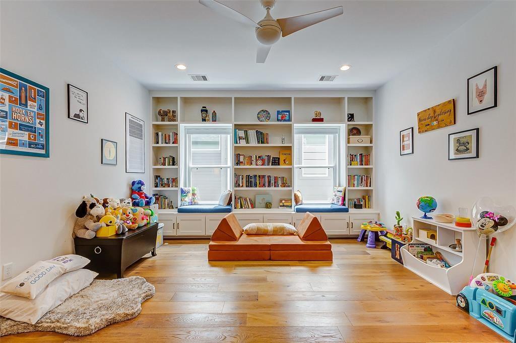 728 E 14th Street # B