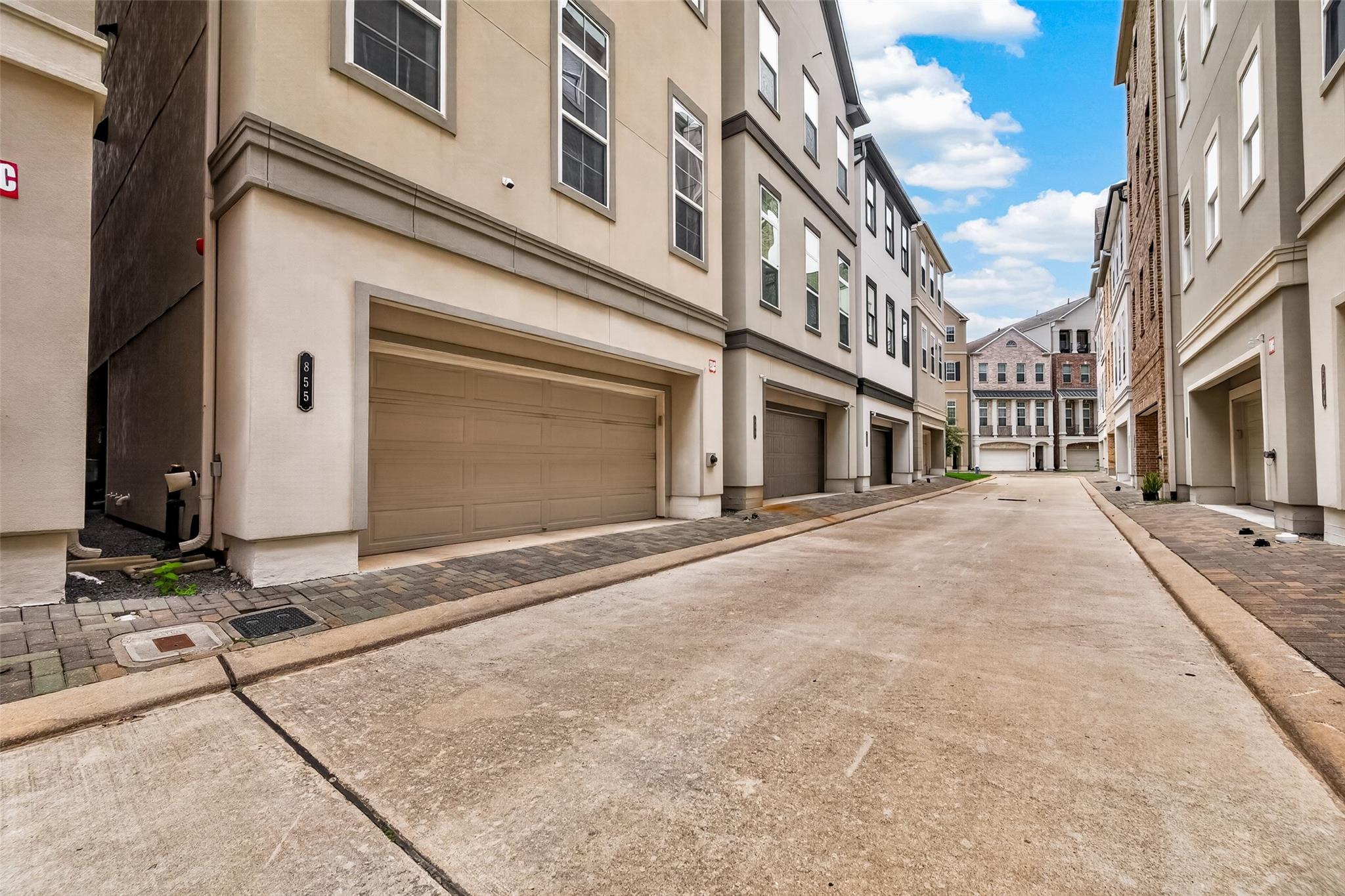 855 Dunleigh Meadows Lane