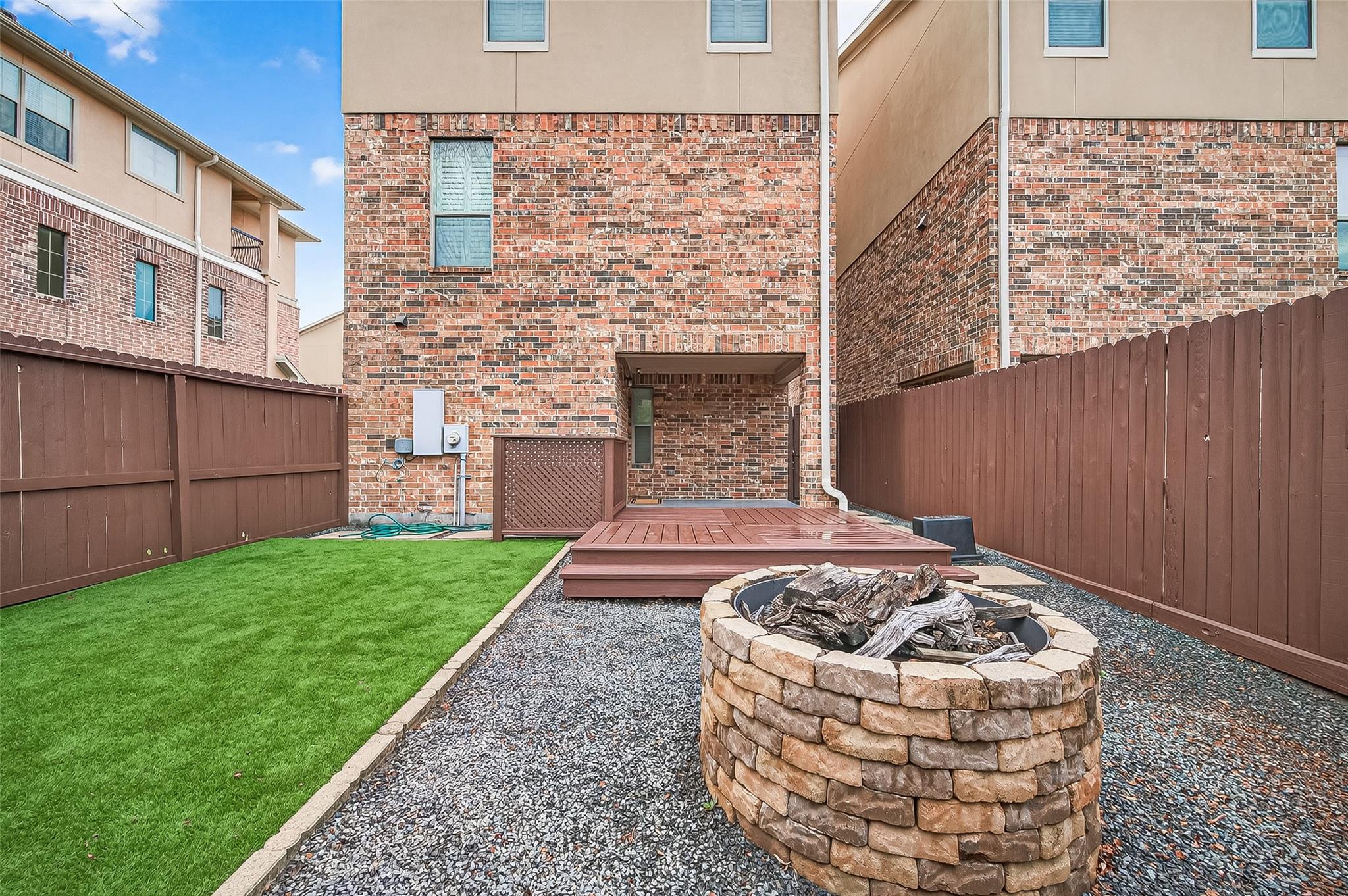 8102 Stoneyway Drive