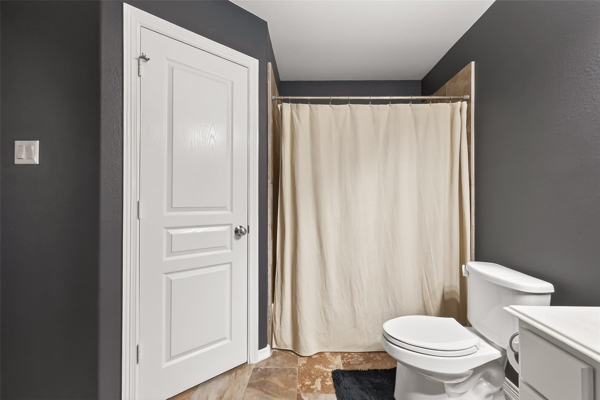 8102 Stoneyway Drive