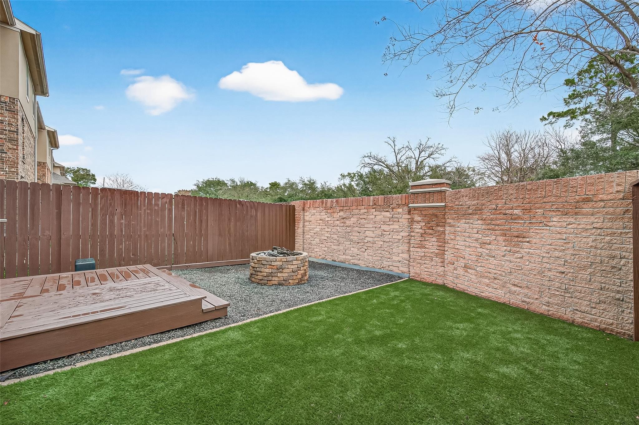 8102 Stoneyway Drive