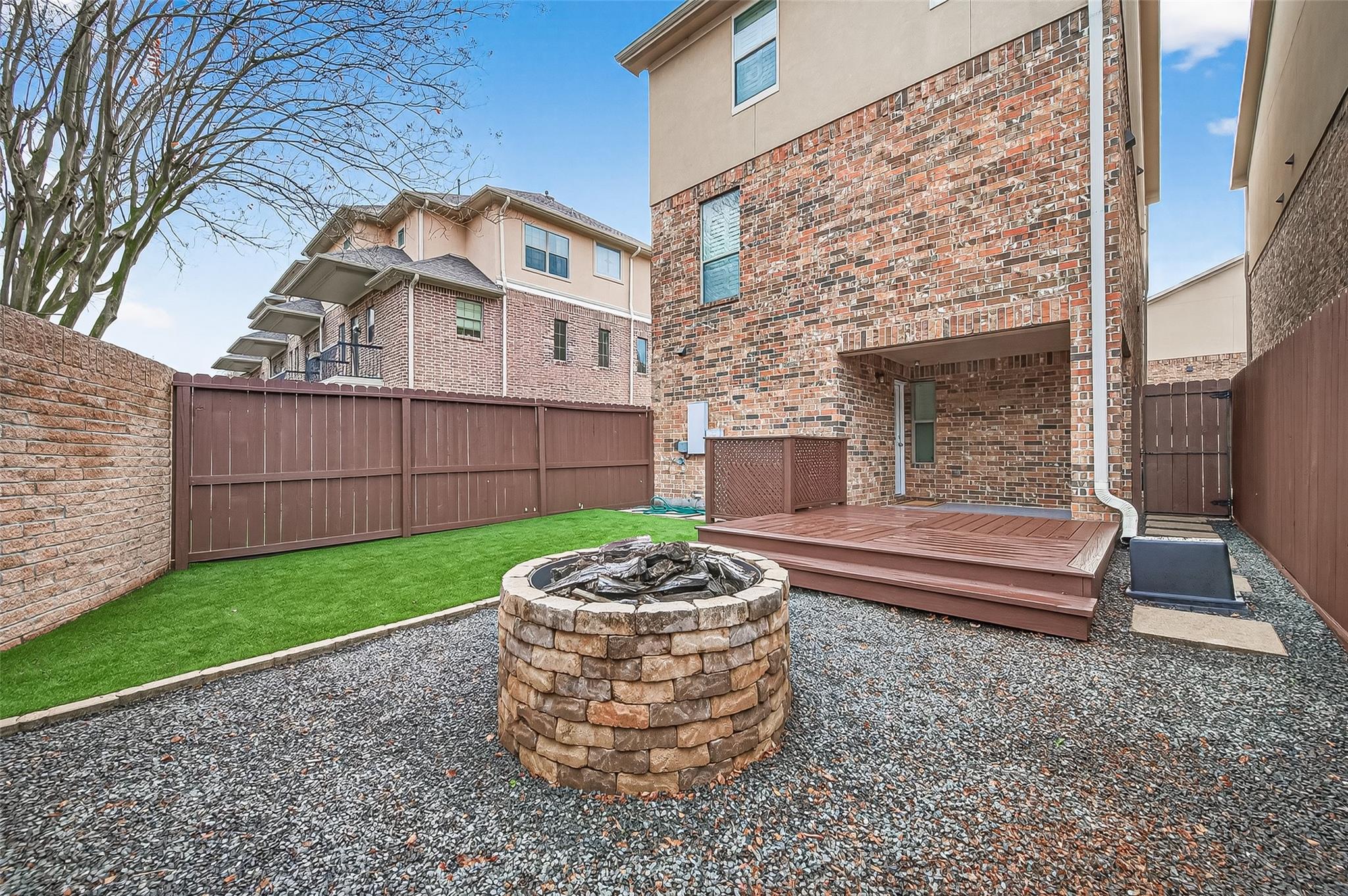 8102 Stoneyway Drive