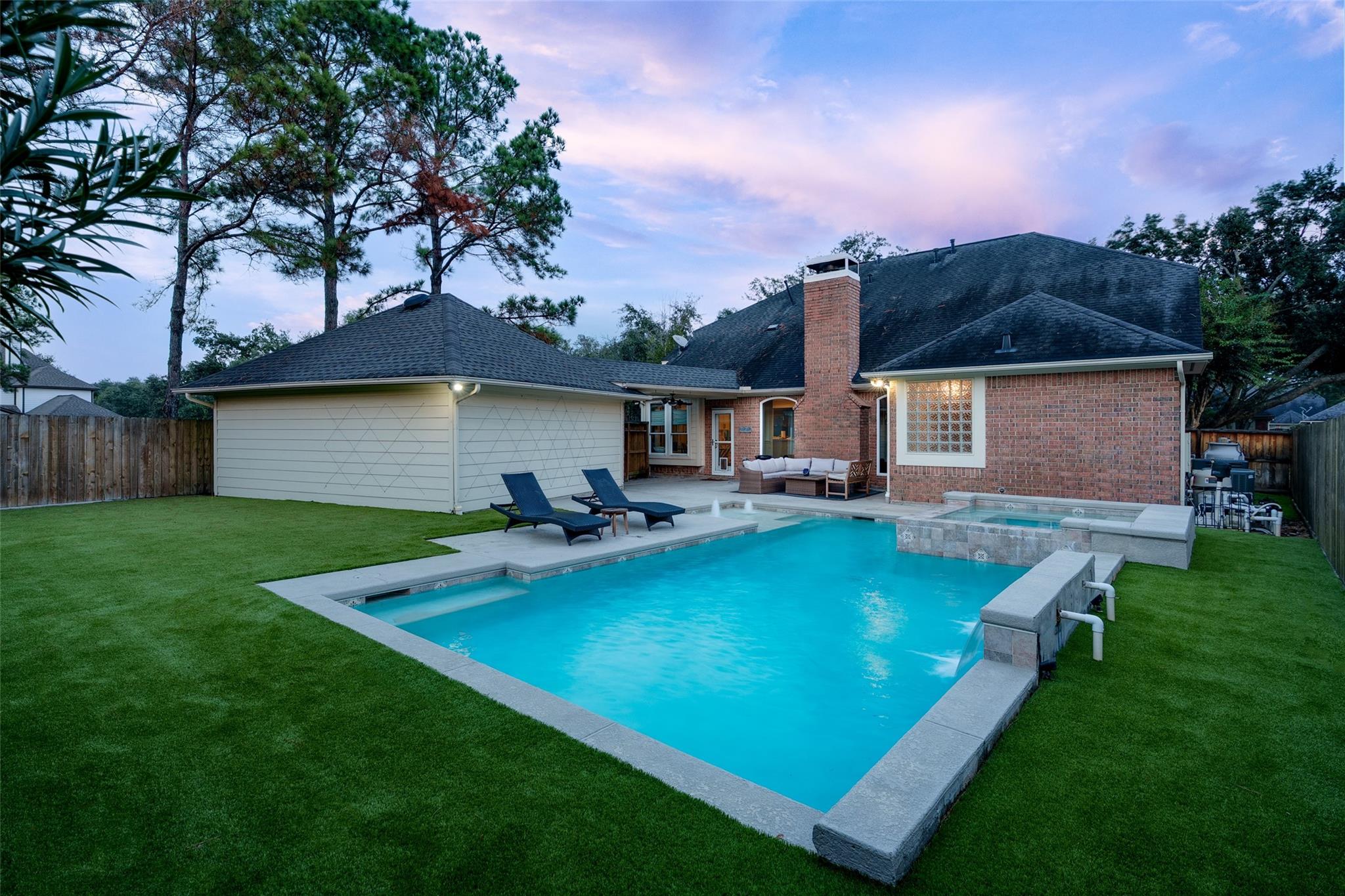 5523 Island Breeze Drive