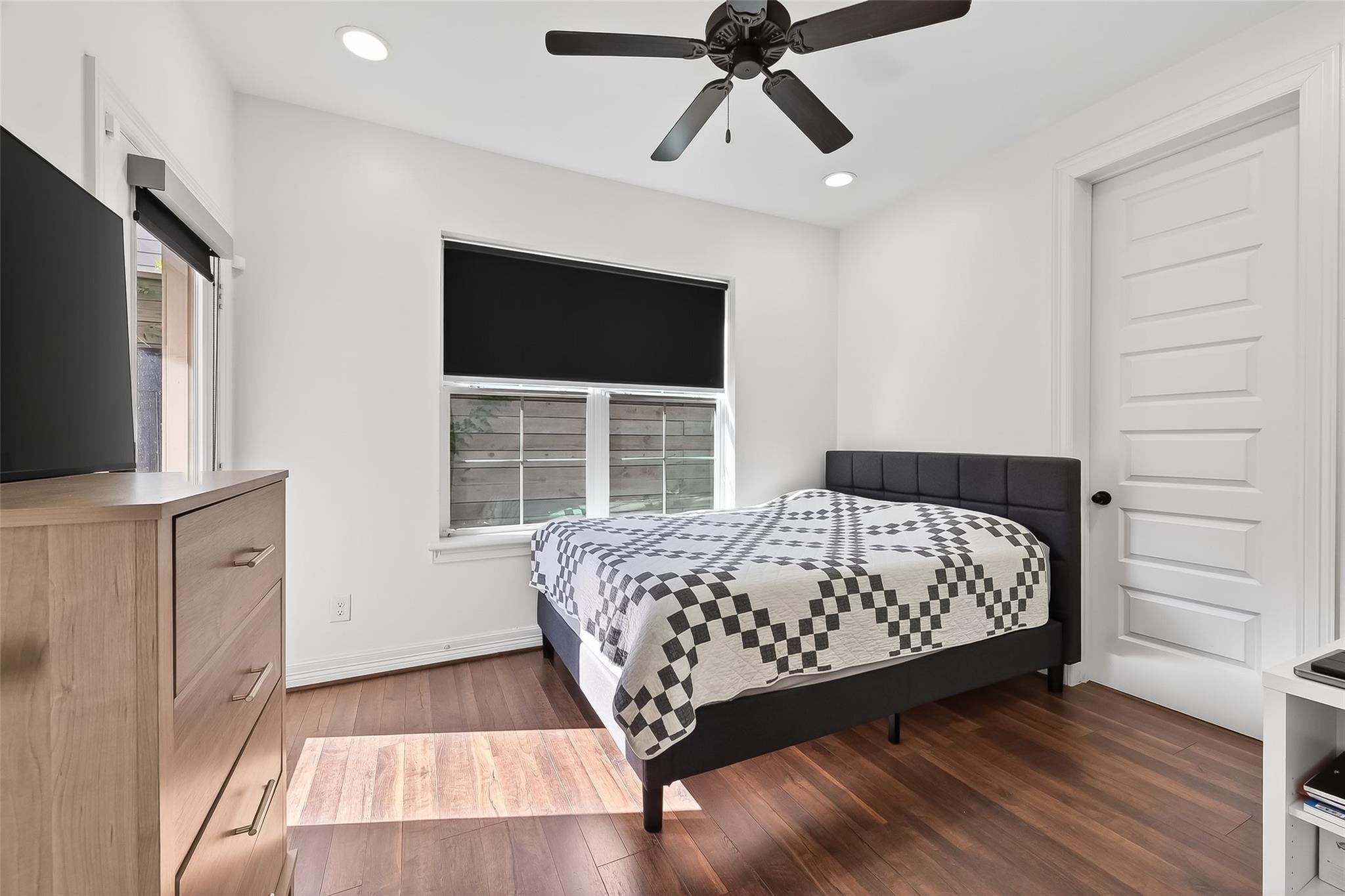 1303 Upland Retreat Blue Place