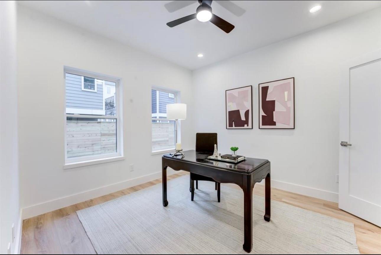 1210 W 23rd St W