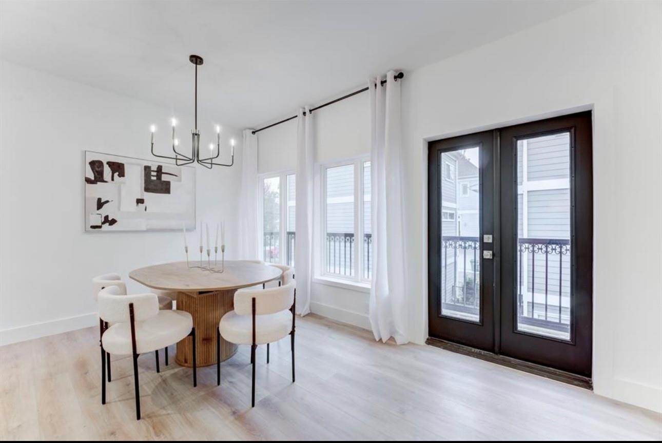 1210 W 23rd St W