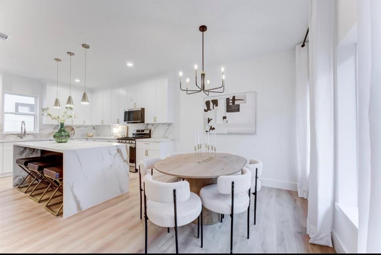 1210 W 23rd St W