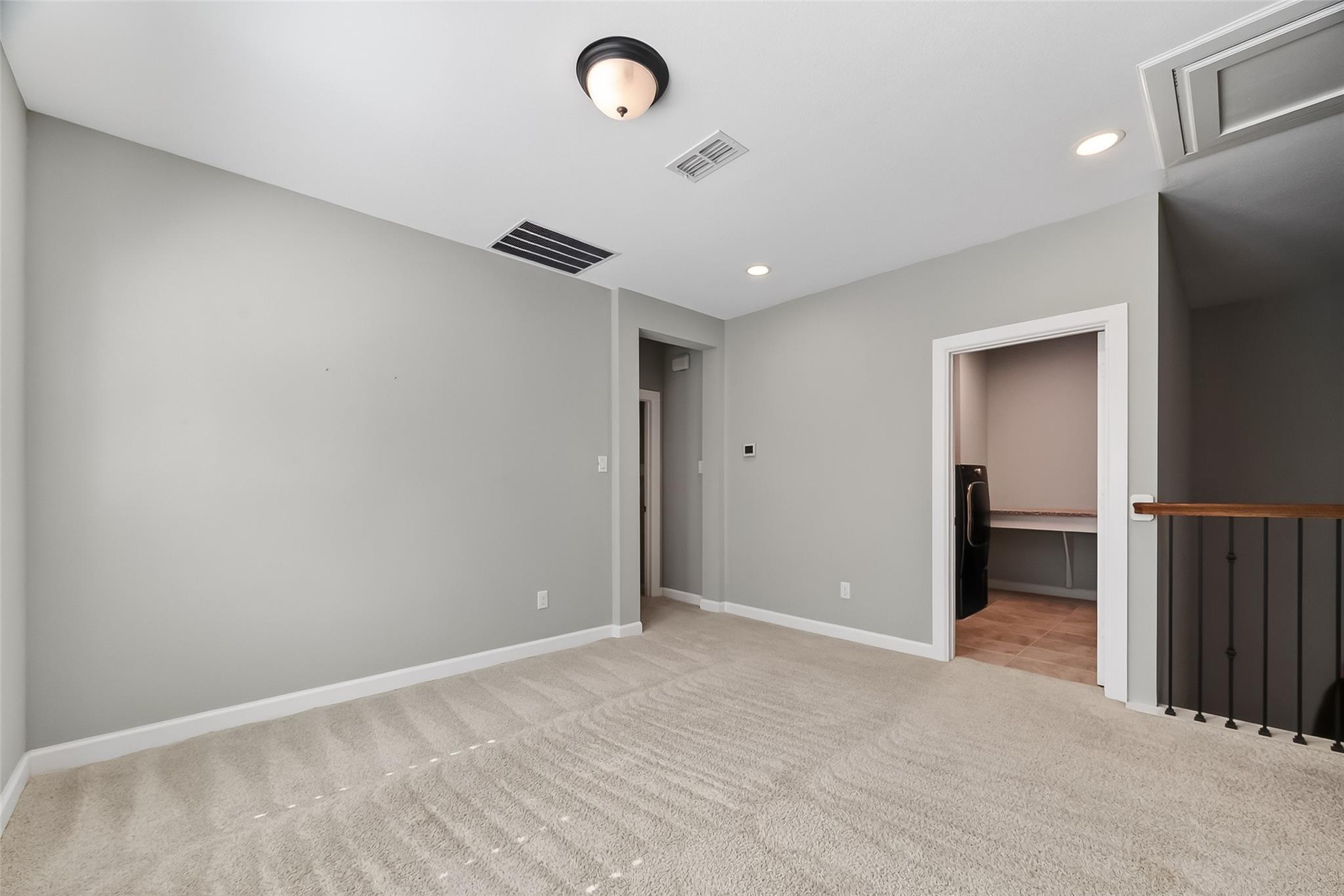 6034 Dark Kite Trail