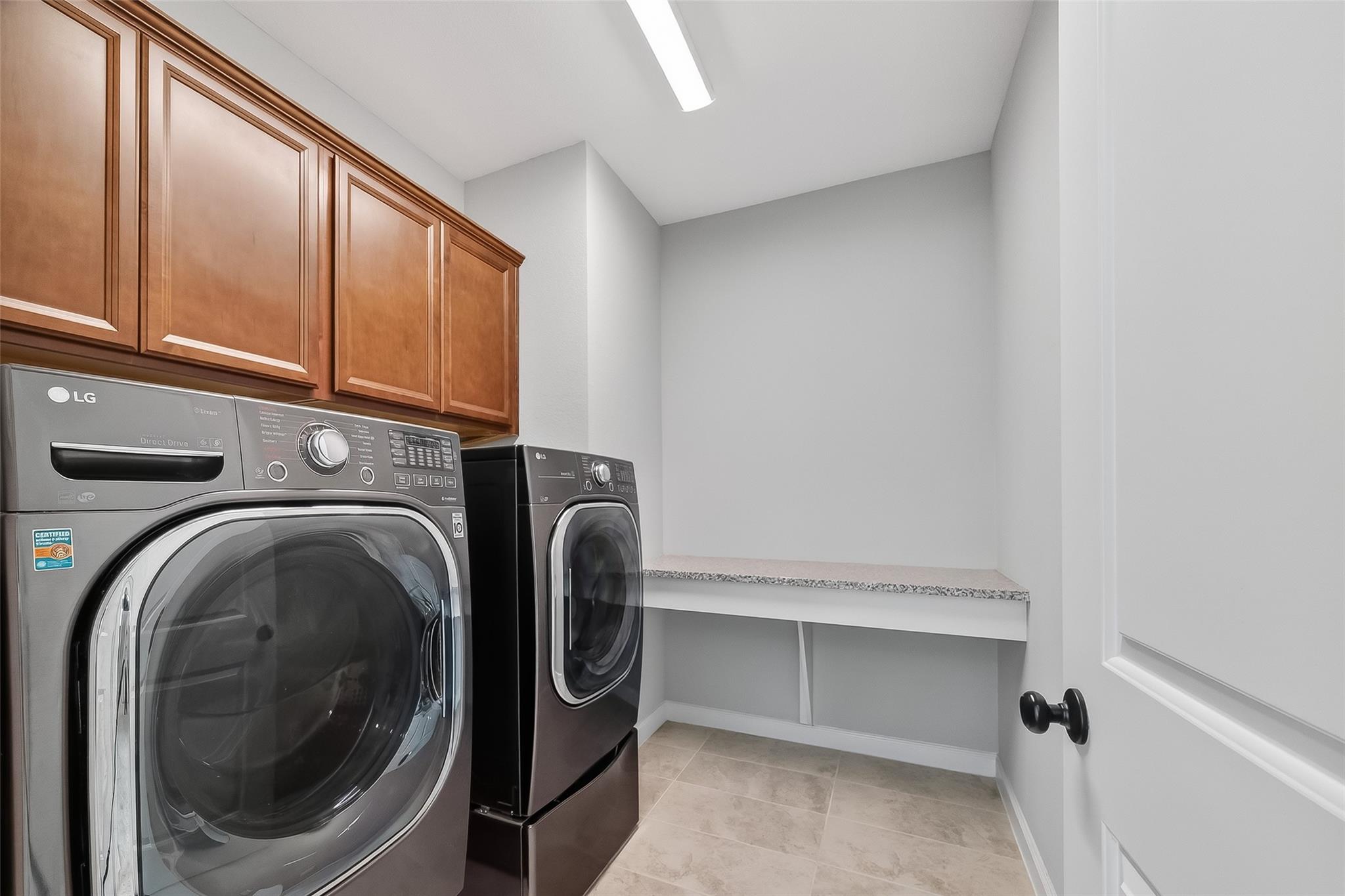 6034 Dark Kite Trail