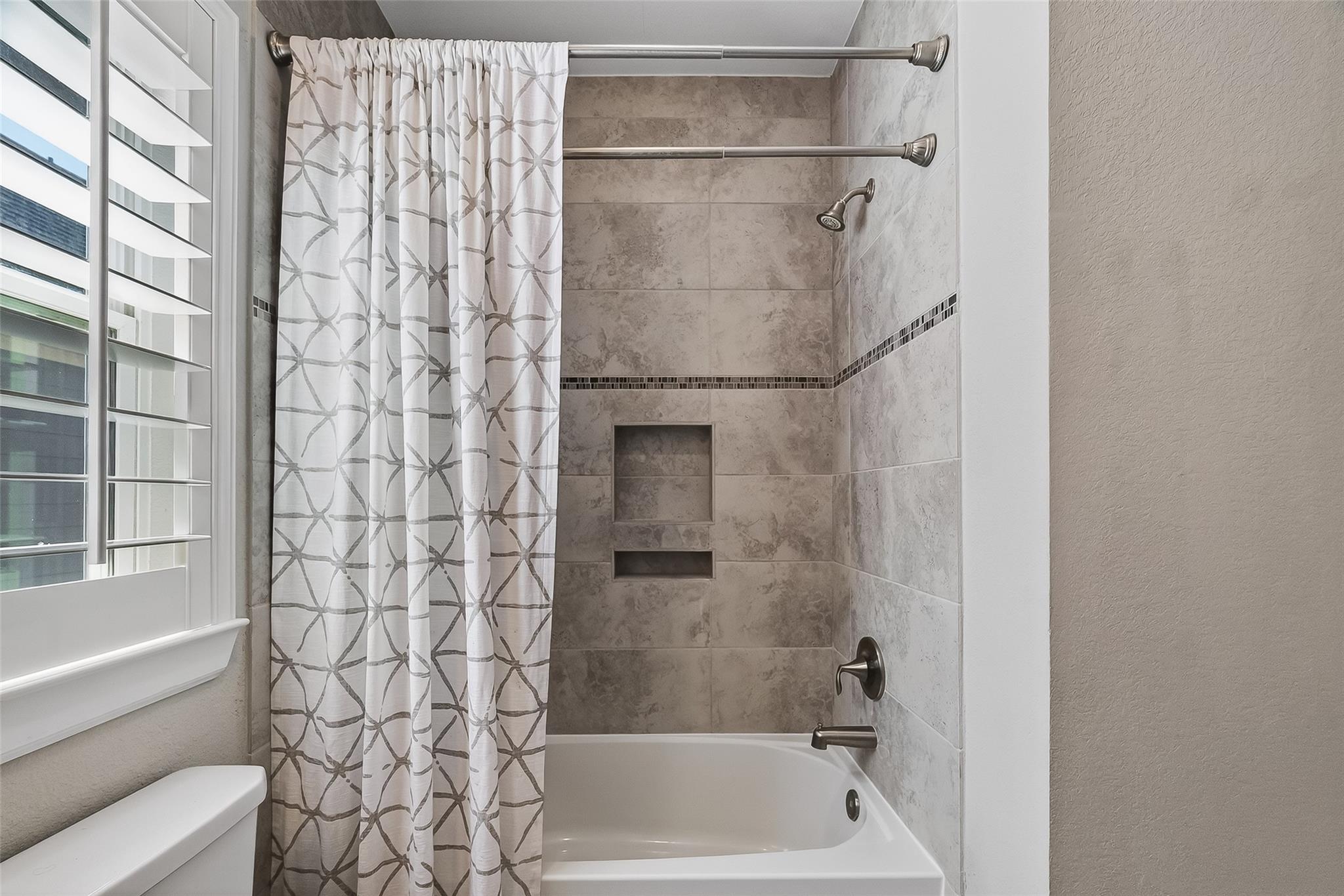 6034 Dark Kite Trail