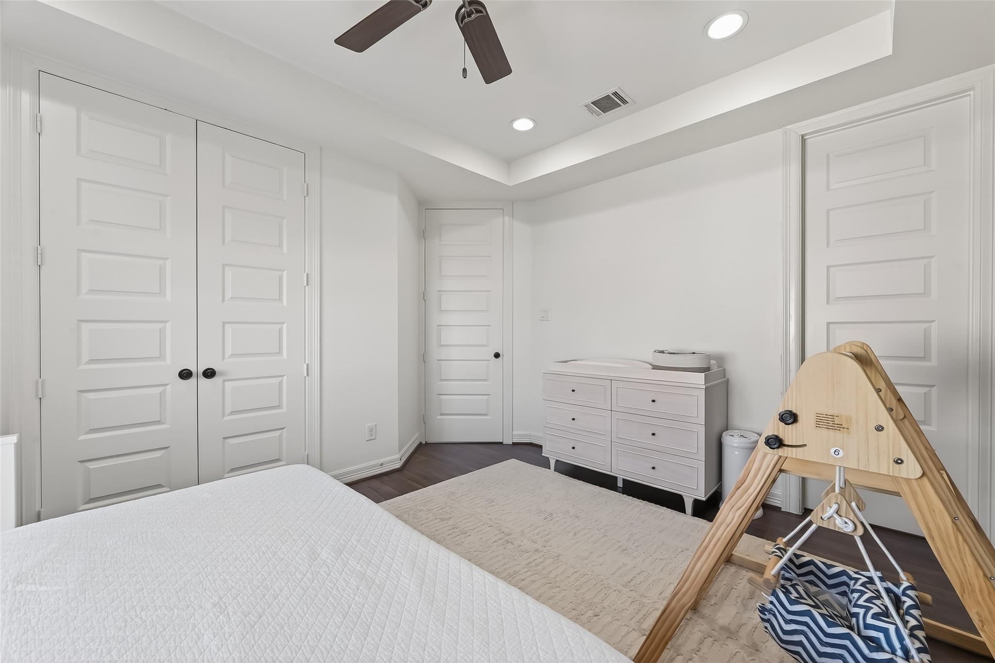 1303 Upland Retreat Blue Place