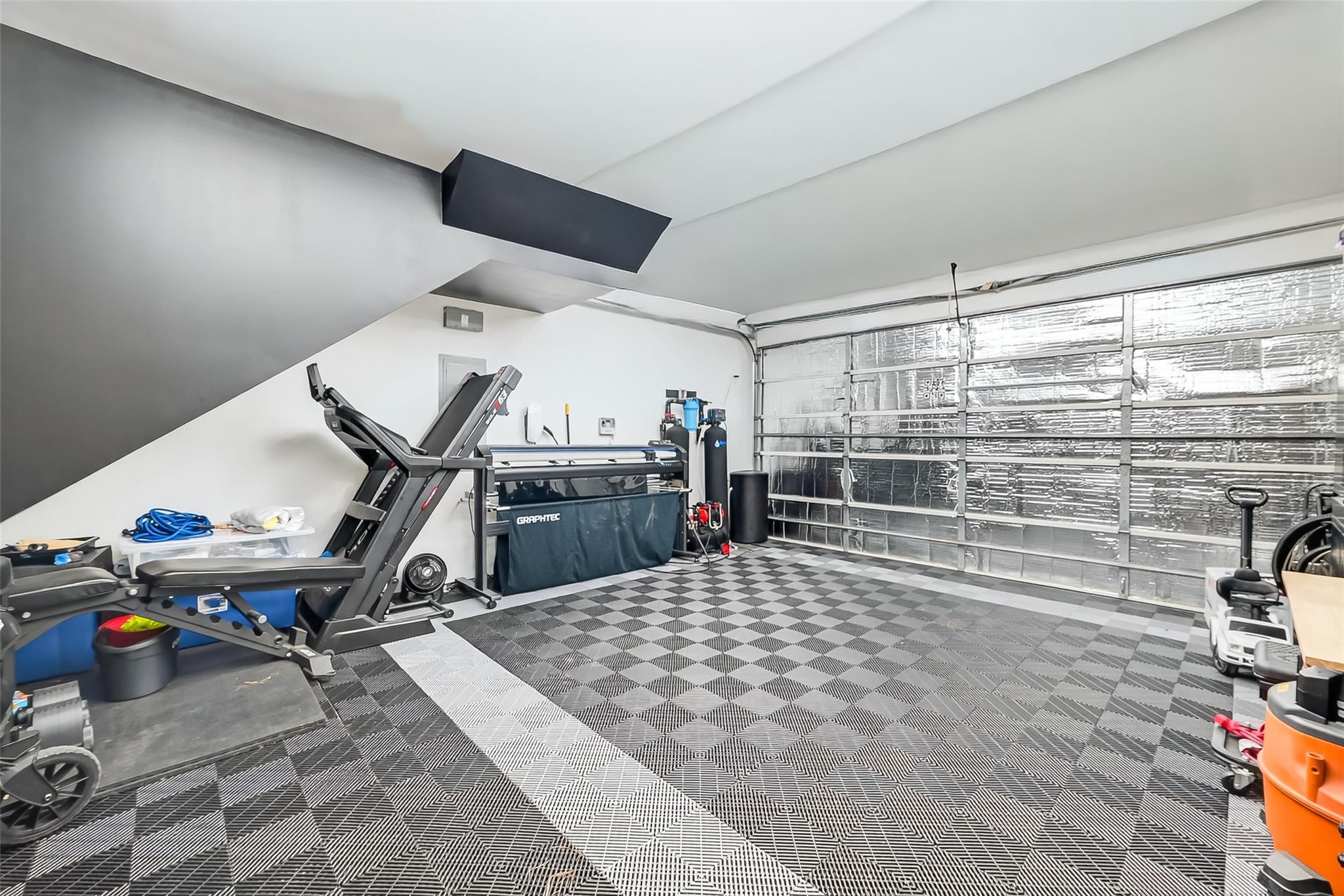 1303 Upland Retreat Blue Place