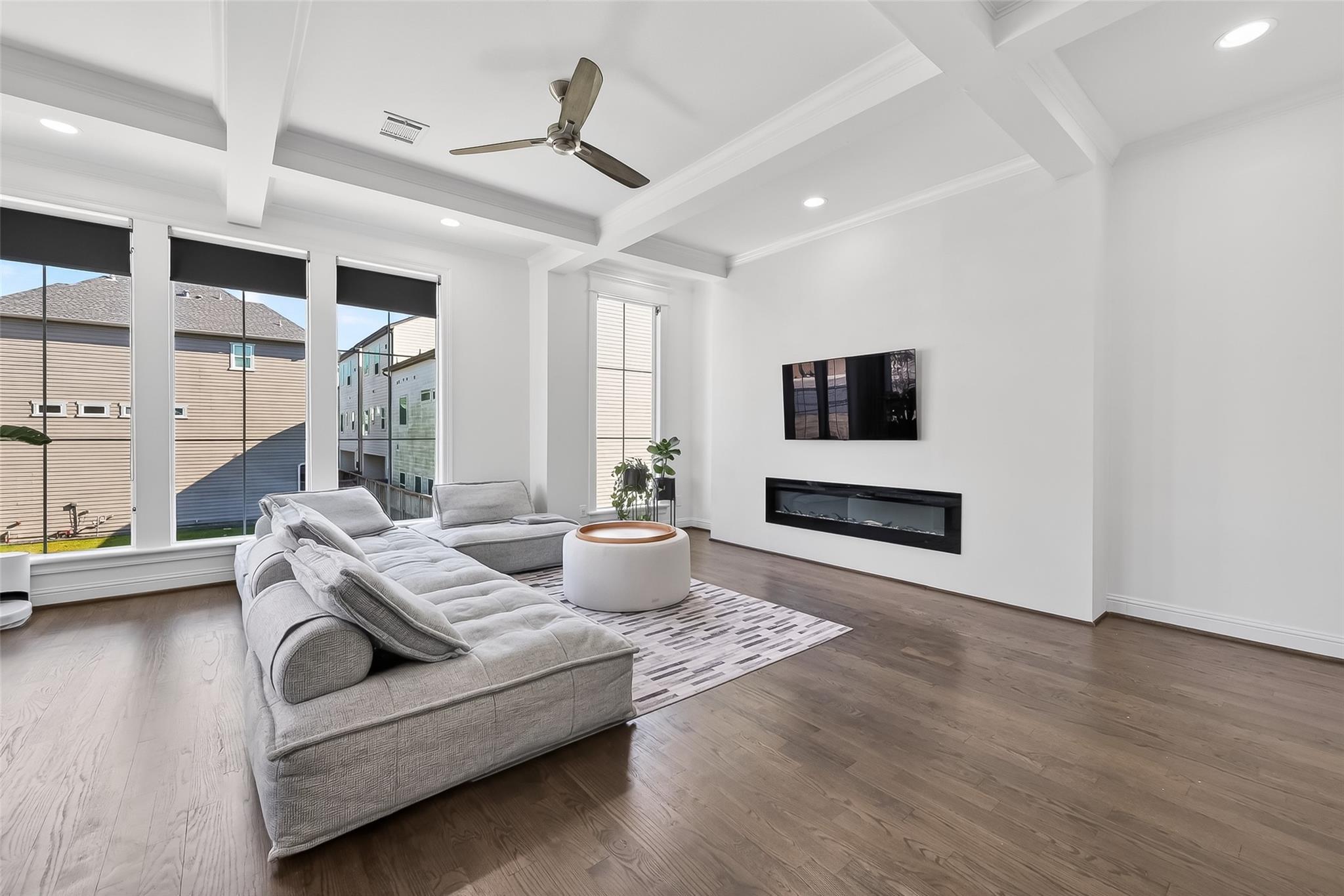 1303 Upland Retreat Blue Place