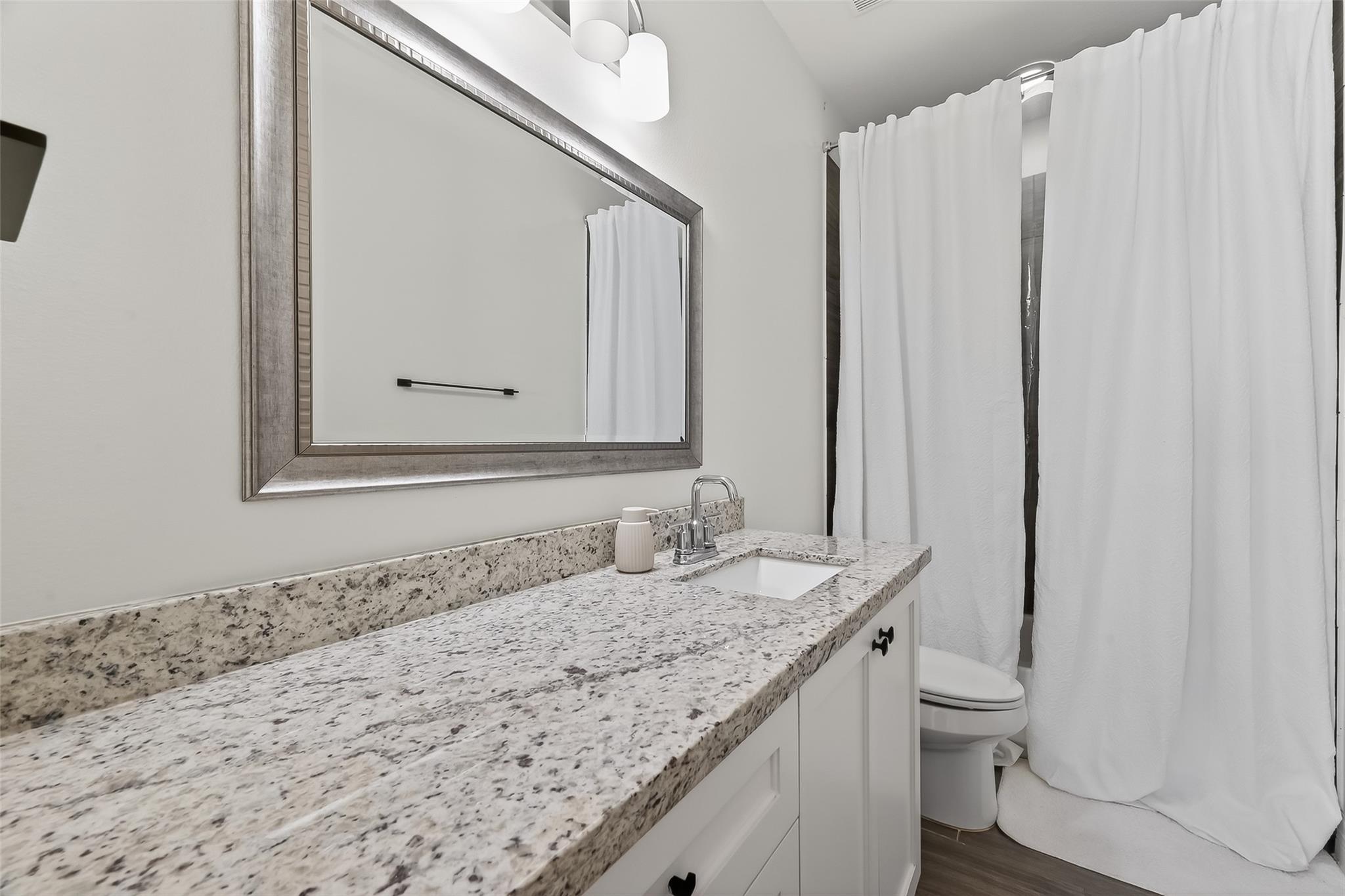 1303 Upland Retreat Blue Place