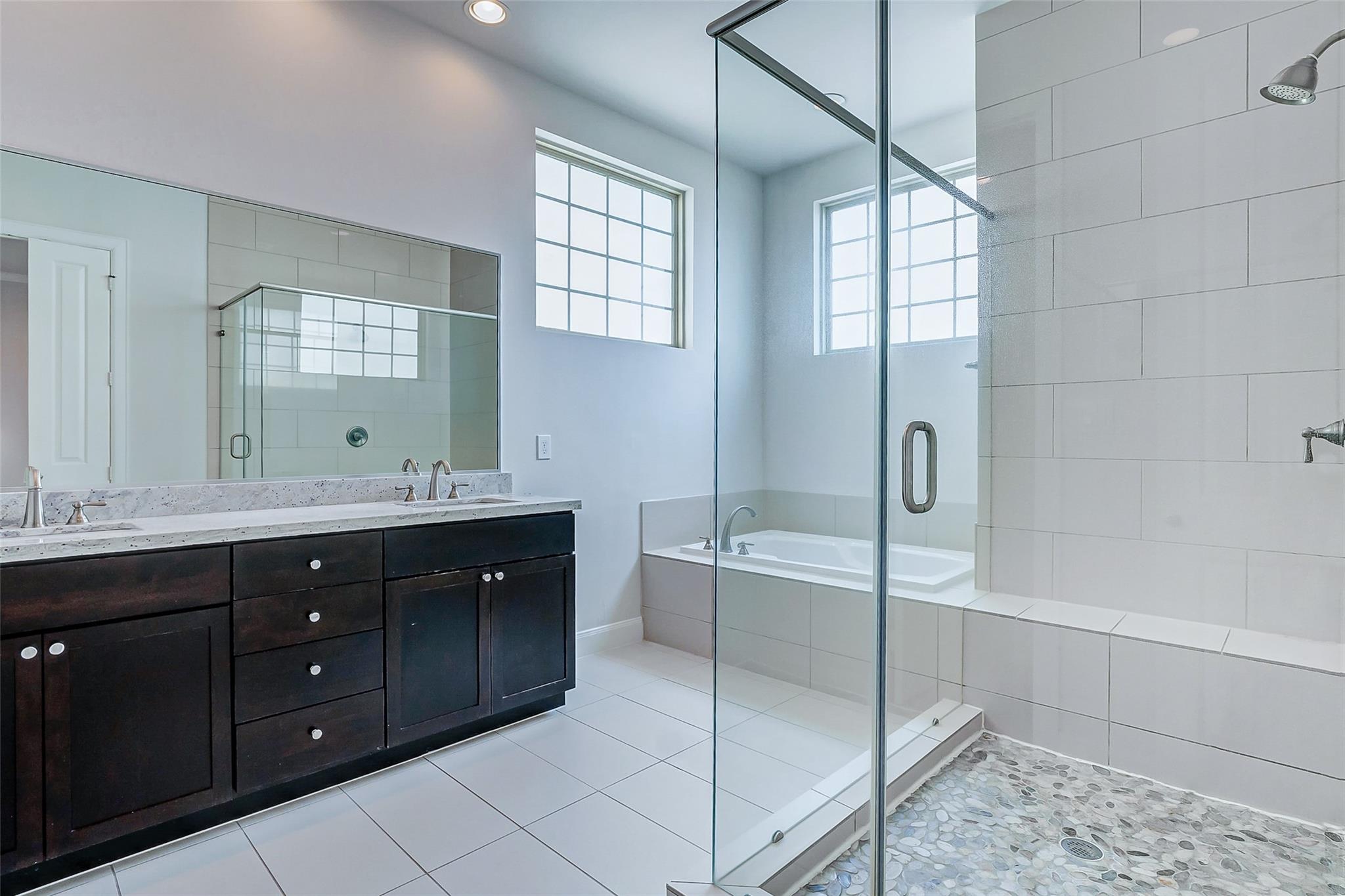 2209 Chenevert Street # C