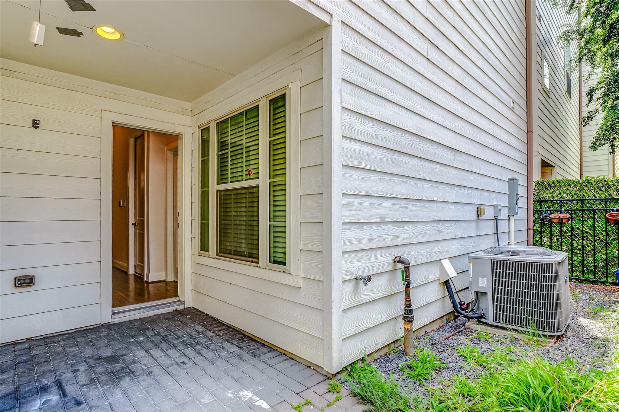 2209 Chenevert Street # C