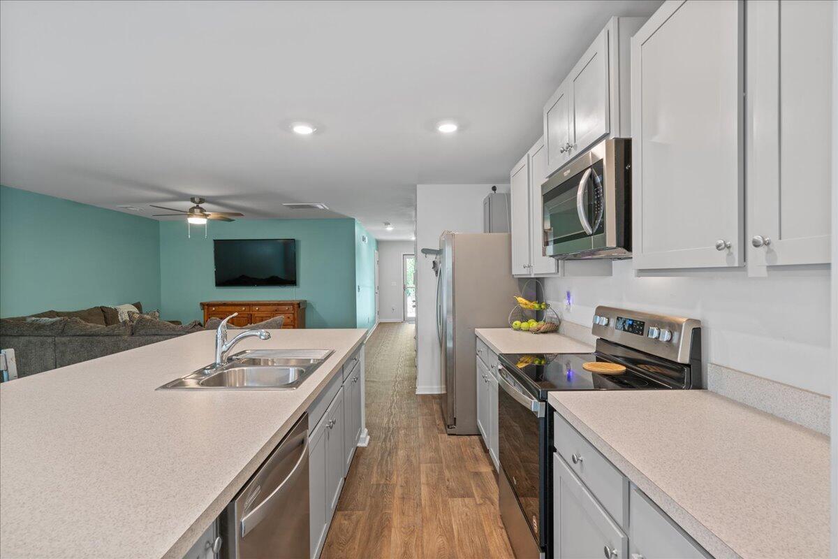 4591 Palm View Circle