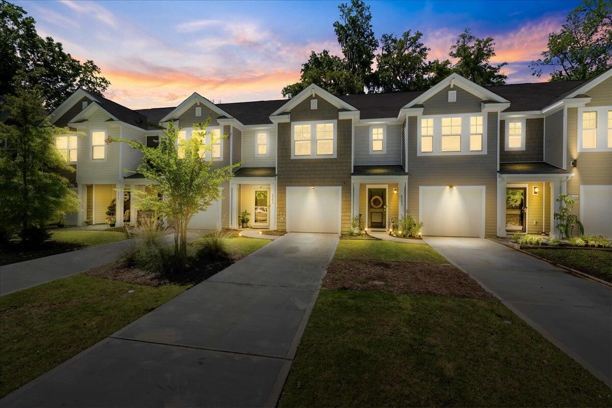 4591 Palm View Circle