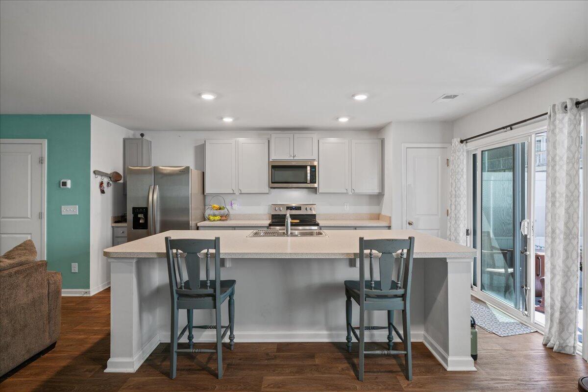 4591 Palm View Circle