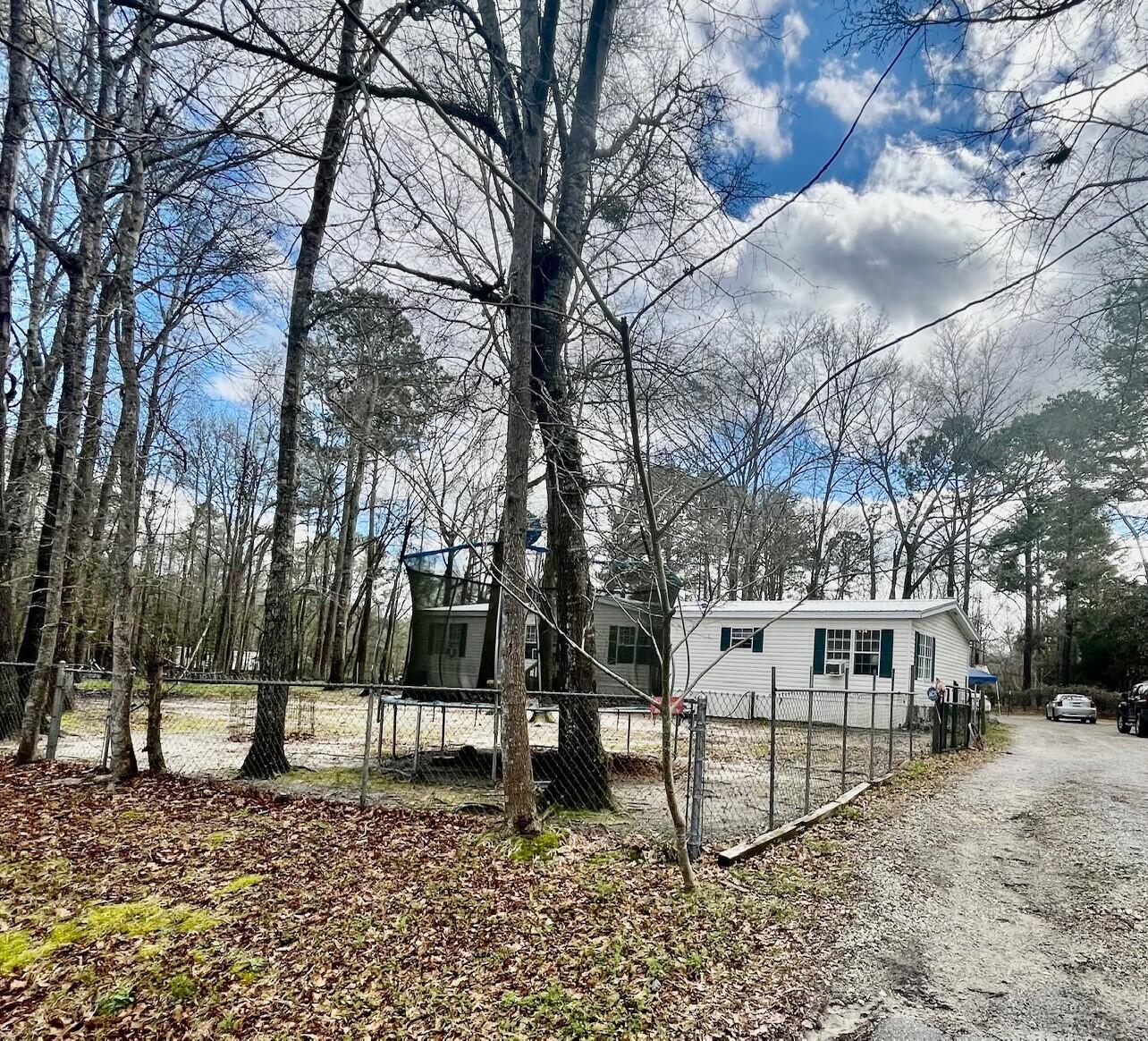 624 Bee Drive