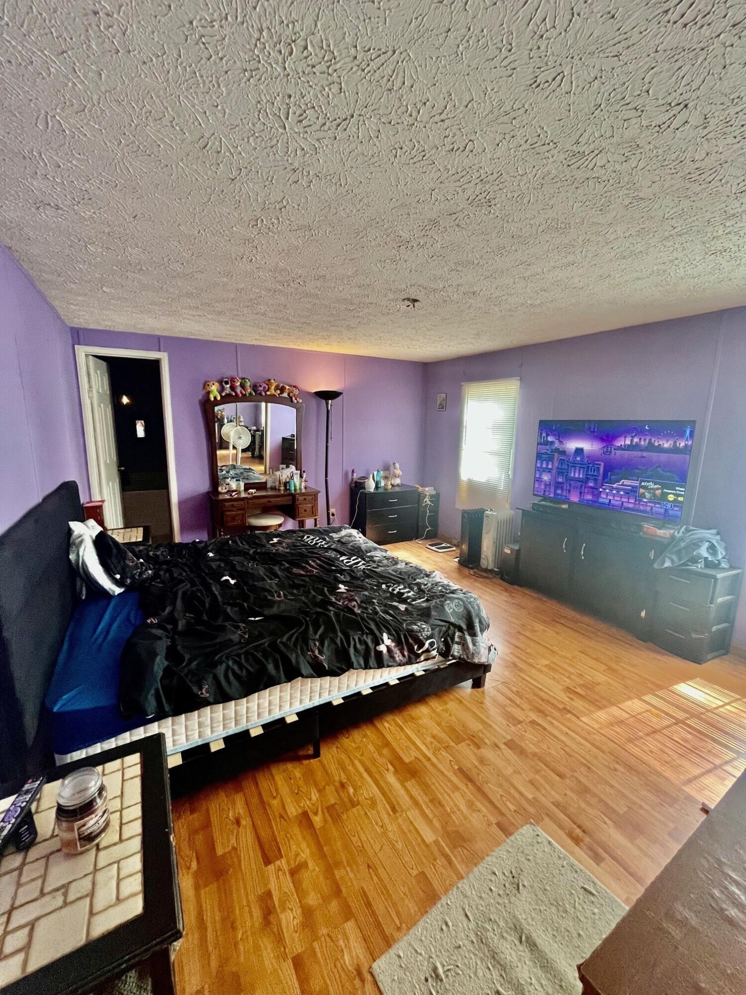 624 Bee Drive