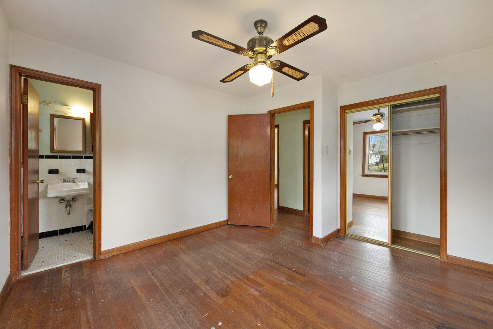 292 Embassy Drive