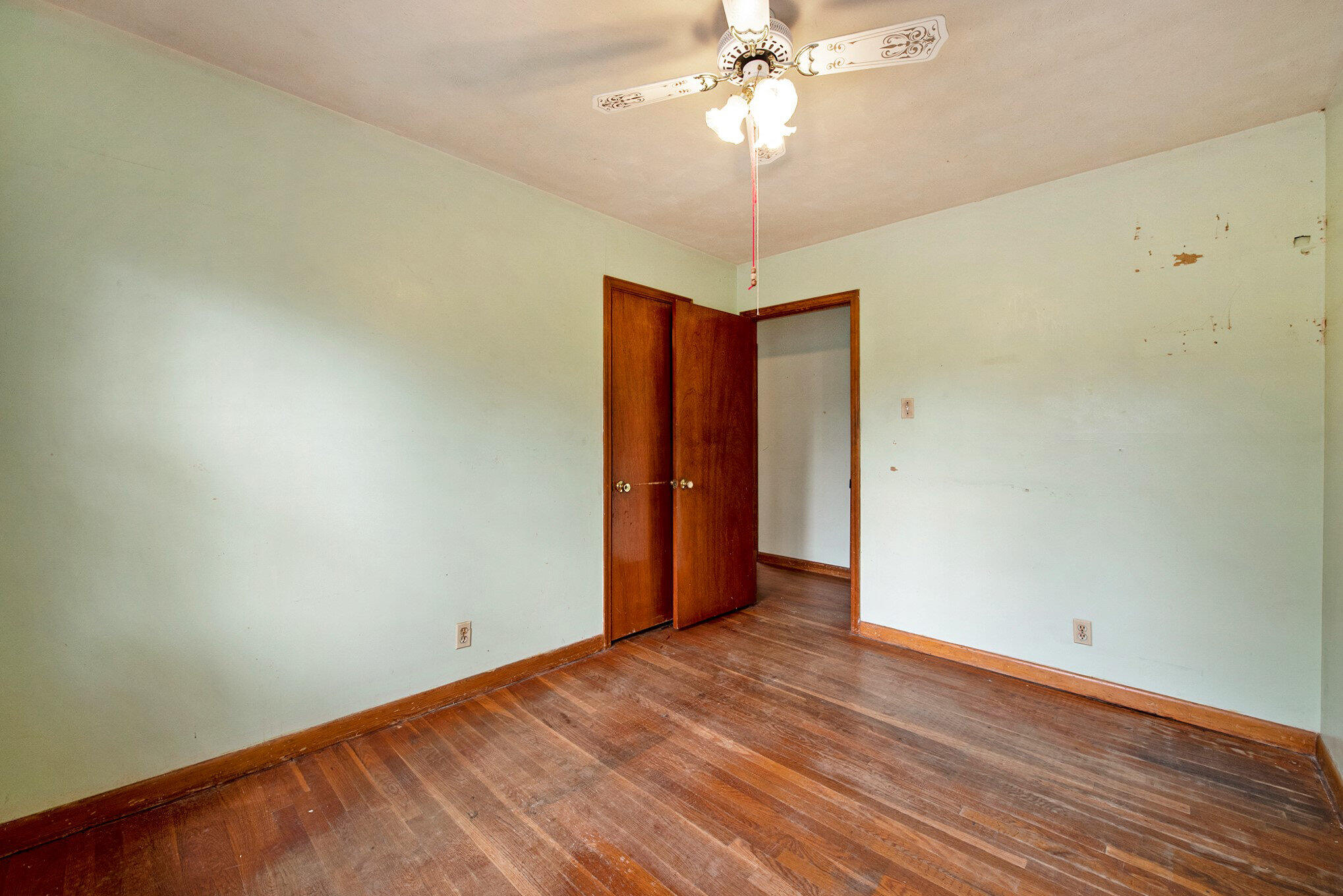 292 Embassy Drive