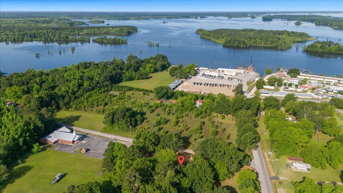 306 Macs Landing Road