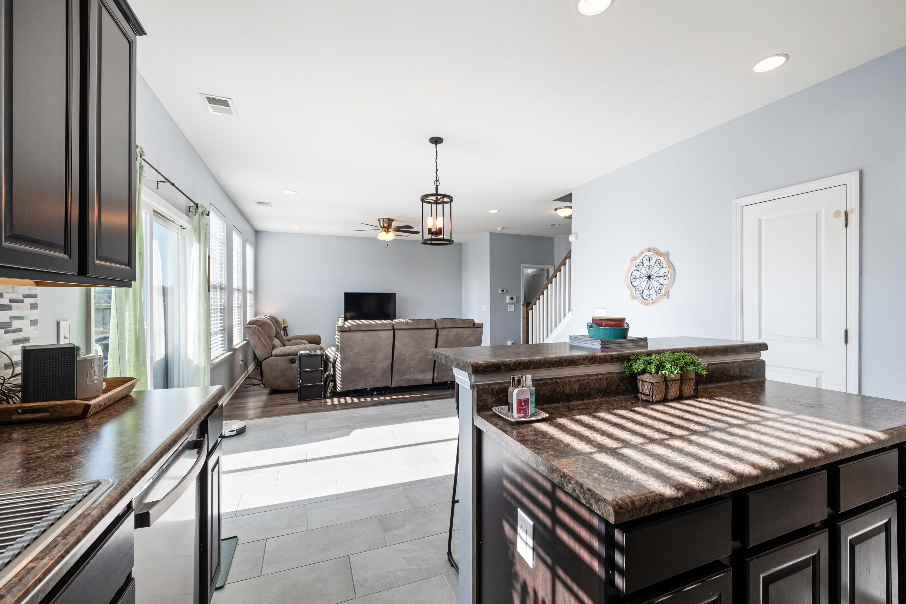 531 Pleasant Side Drive