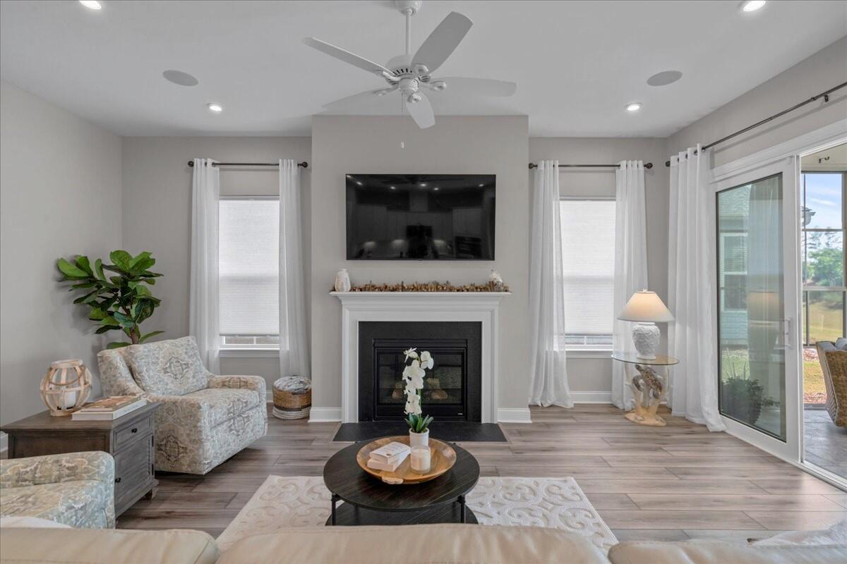 332 Seaside Trail