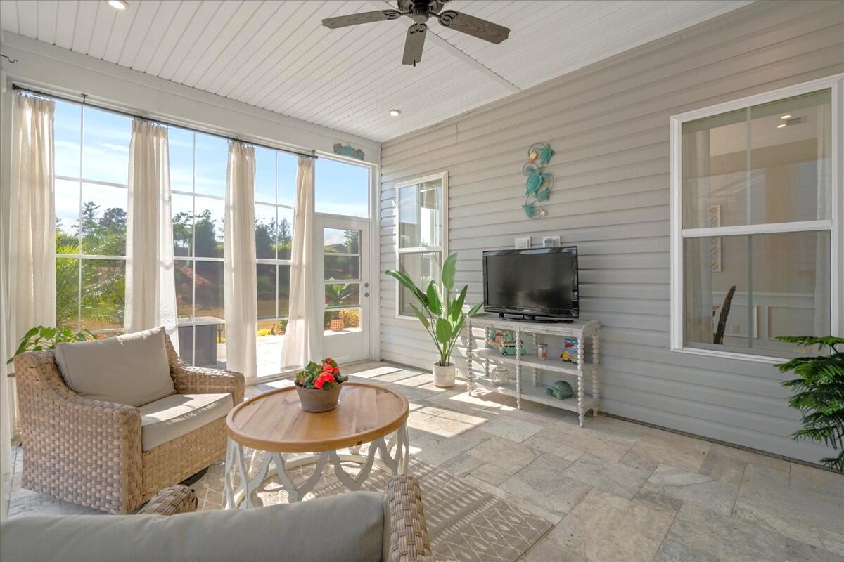 332 Seaside Trail