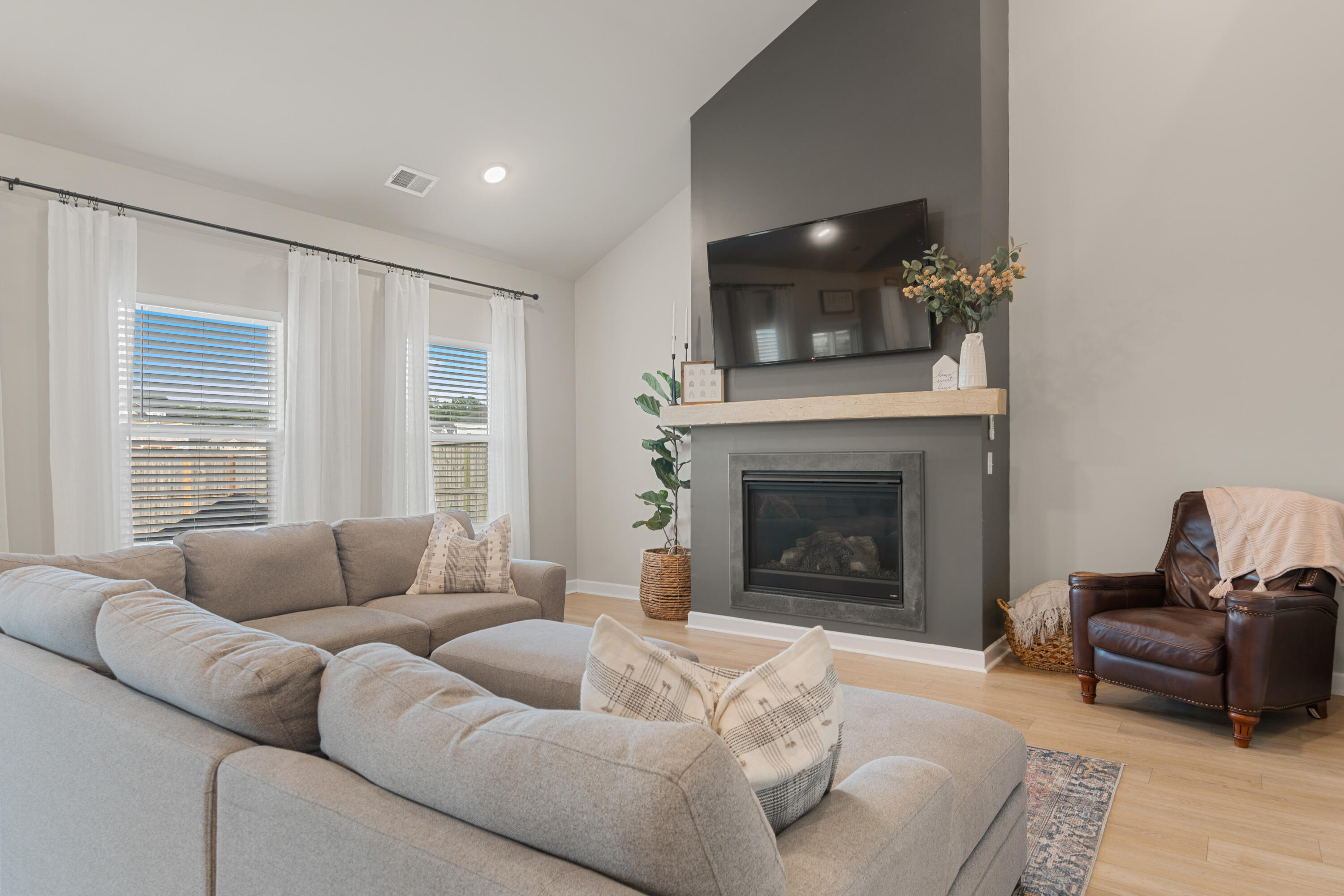 293 Lucca Drive