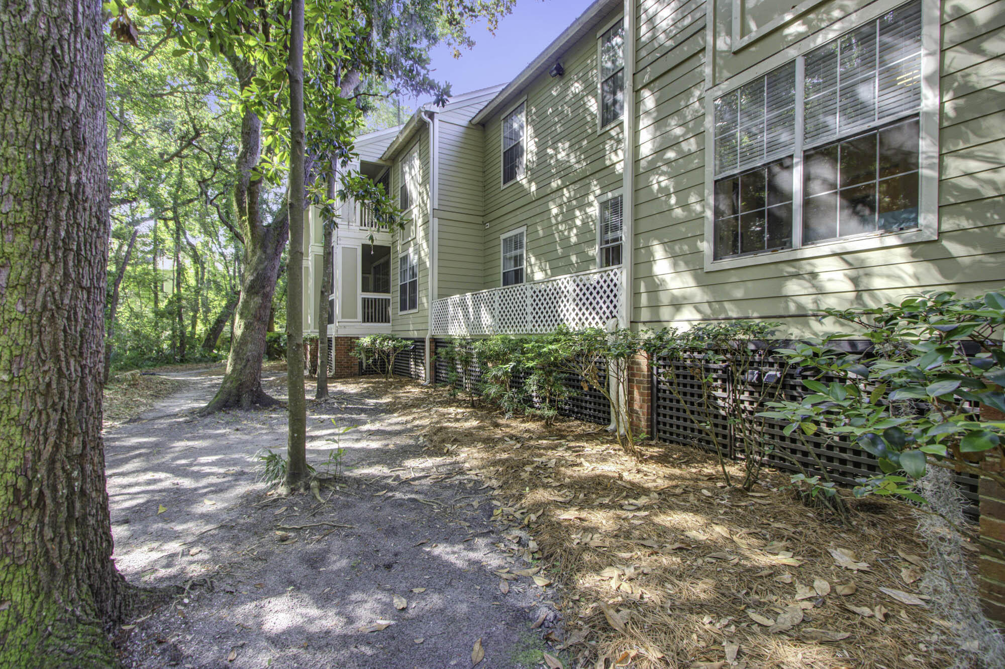 1600 Long Grove Drive # 1414