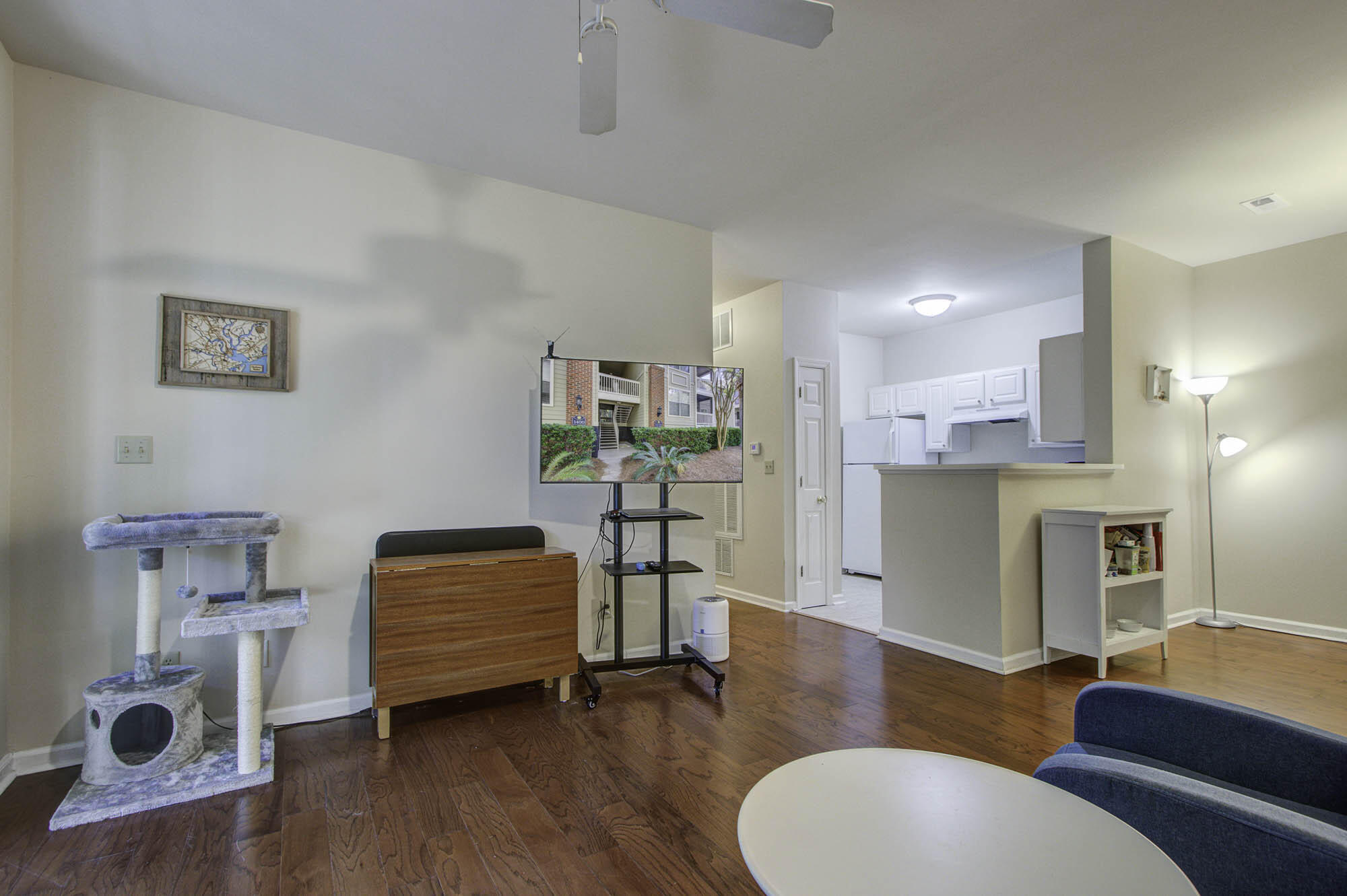 1600 Long Grove Drive # 1414