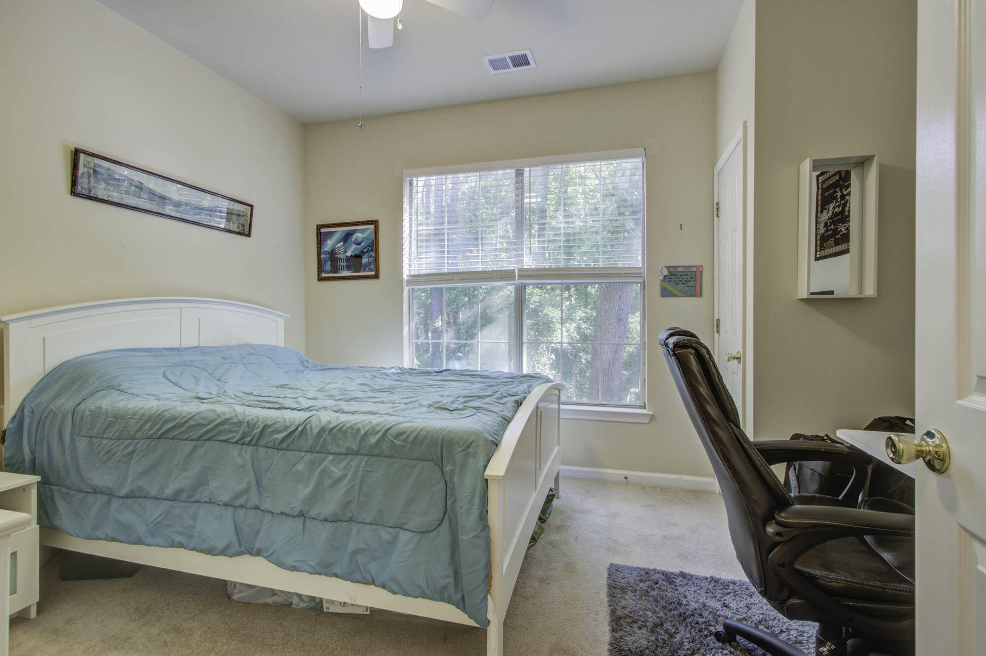 1600 Long Grove Drive # 1414