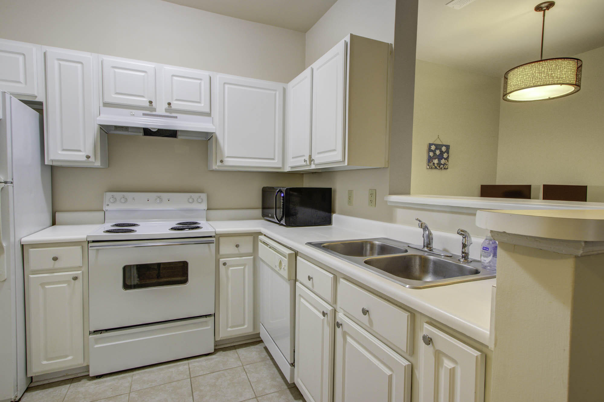 1600 Long Grove Drive # 1414