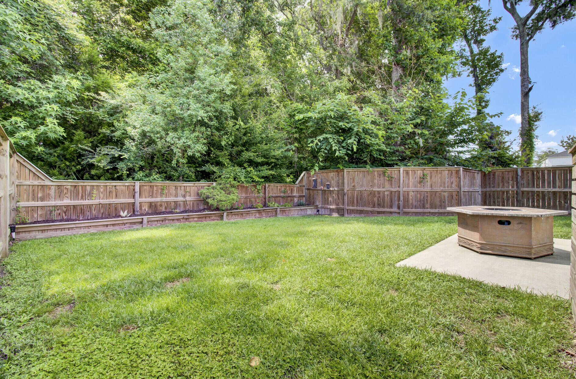 565 Merrywood Drive