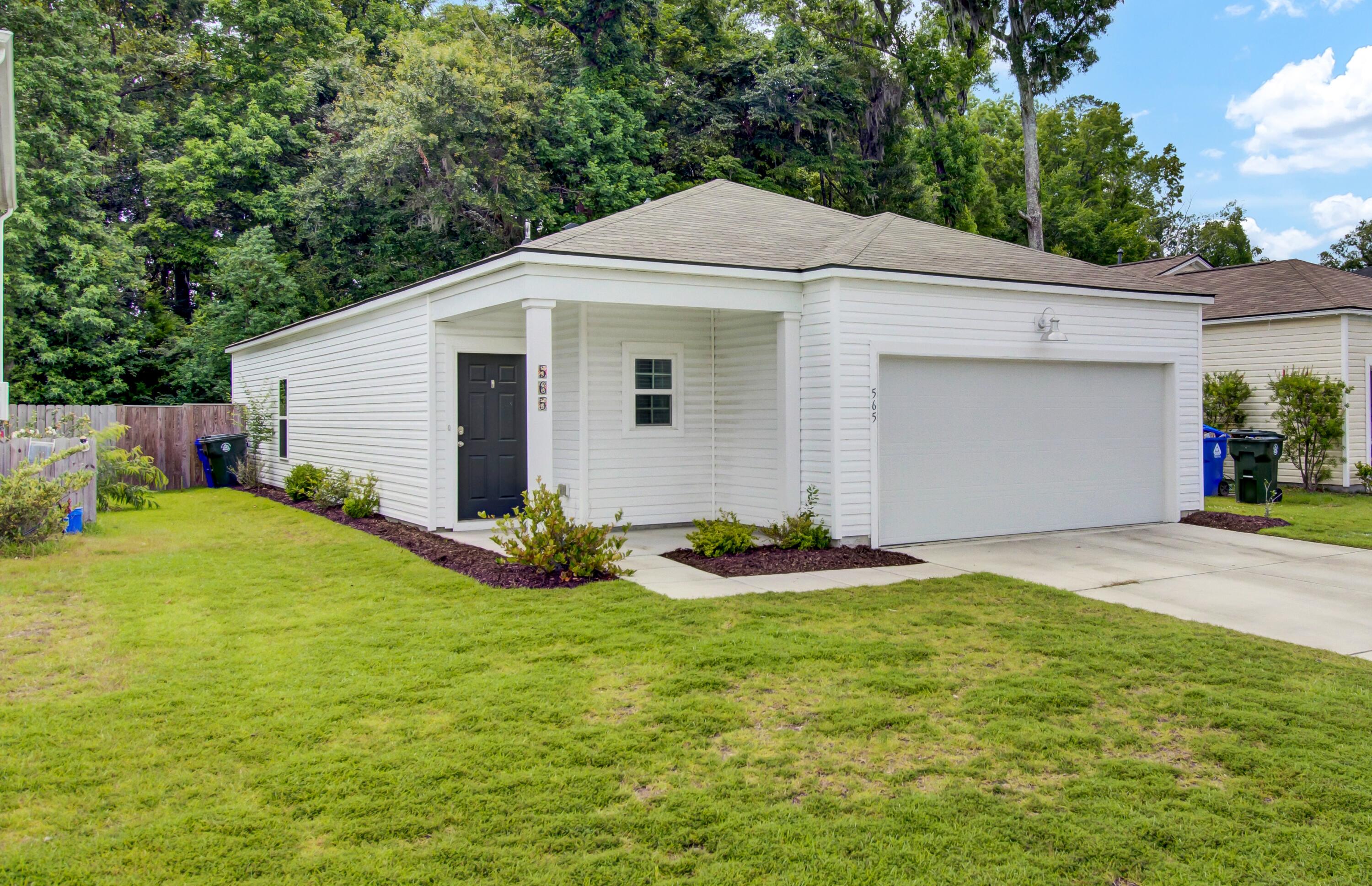 565 Merrywood Drive