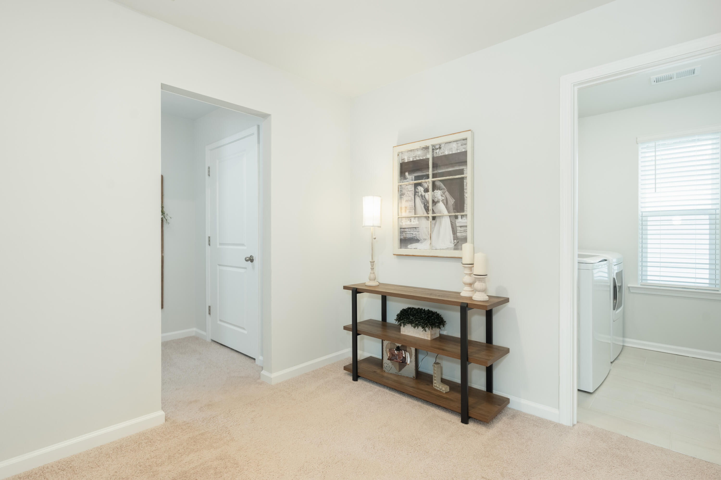 207 Oak View Way