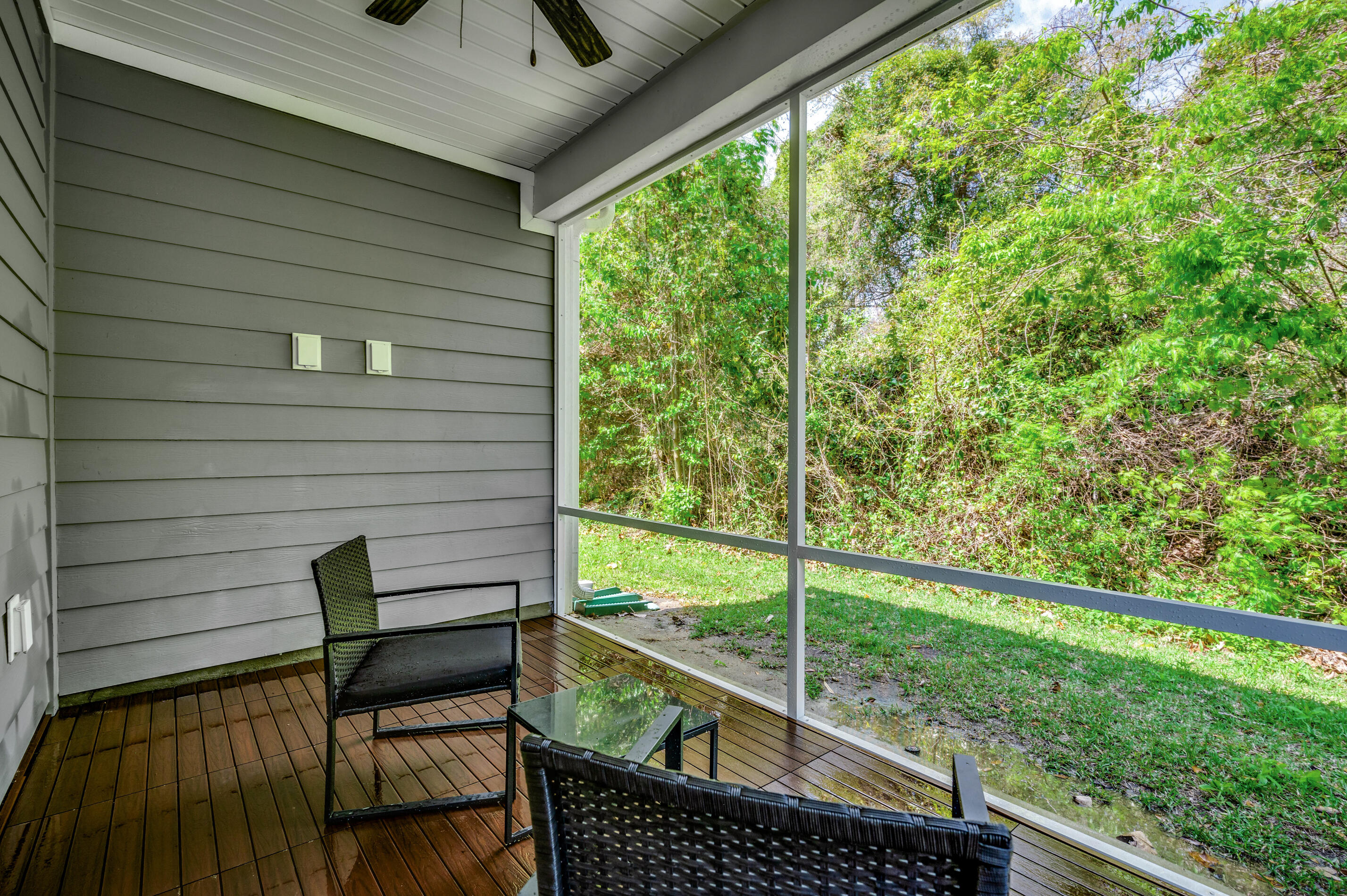 2413 Thoroughfare Drive