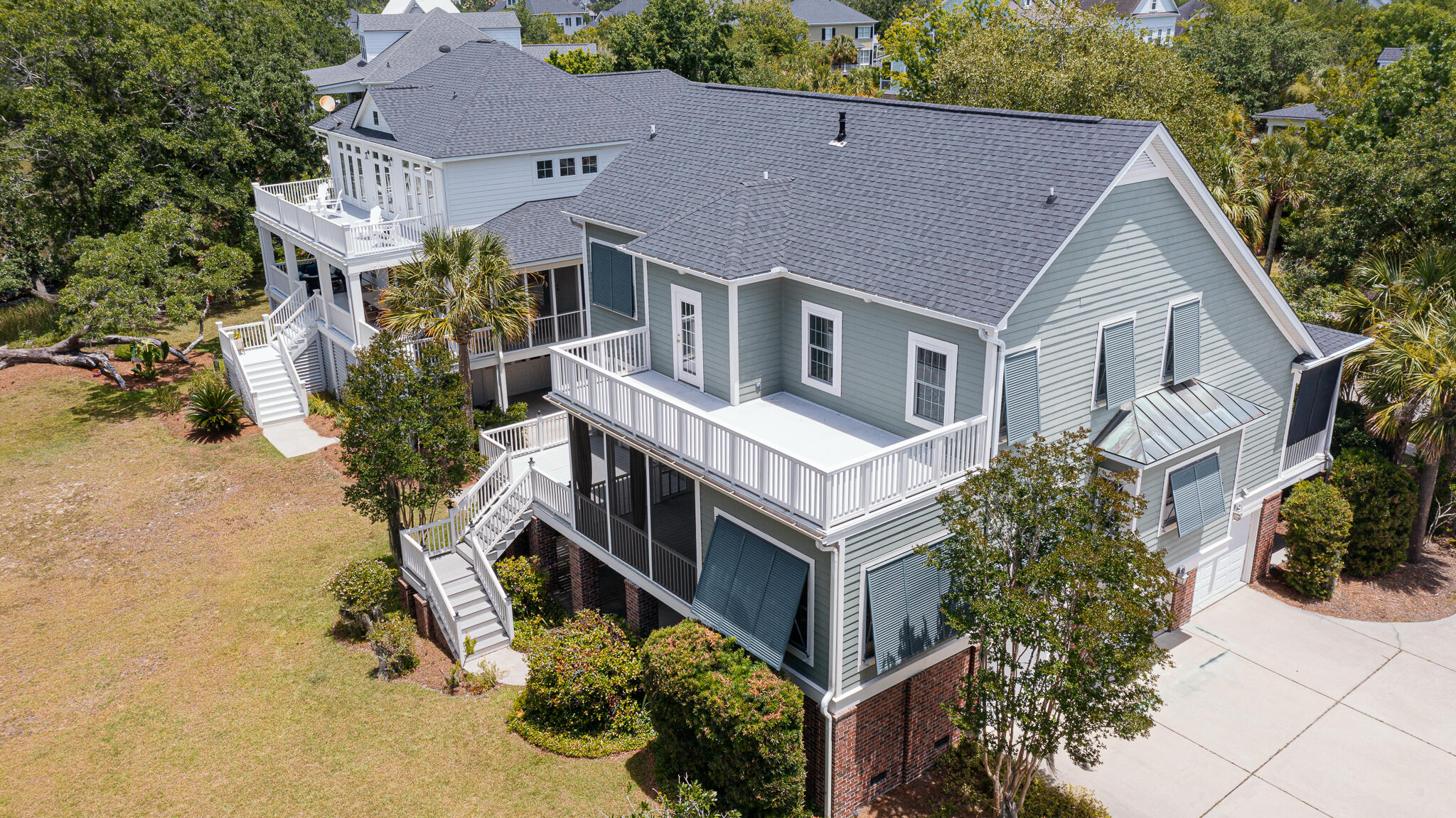 837 Dunham Street