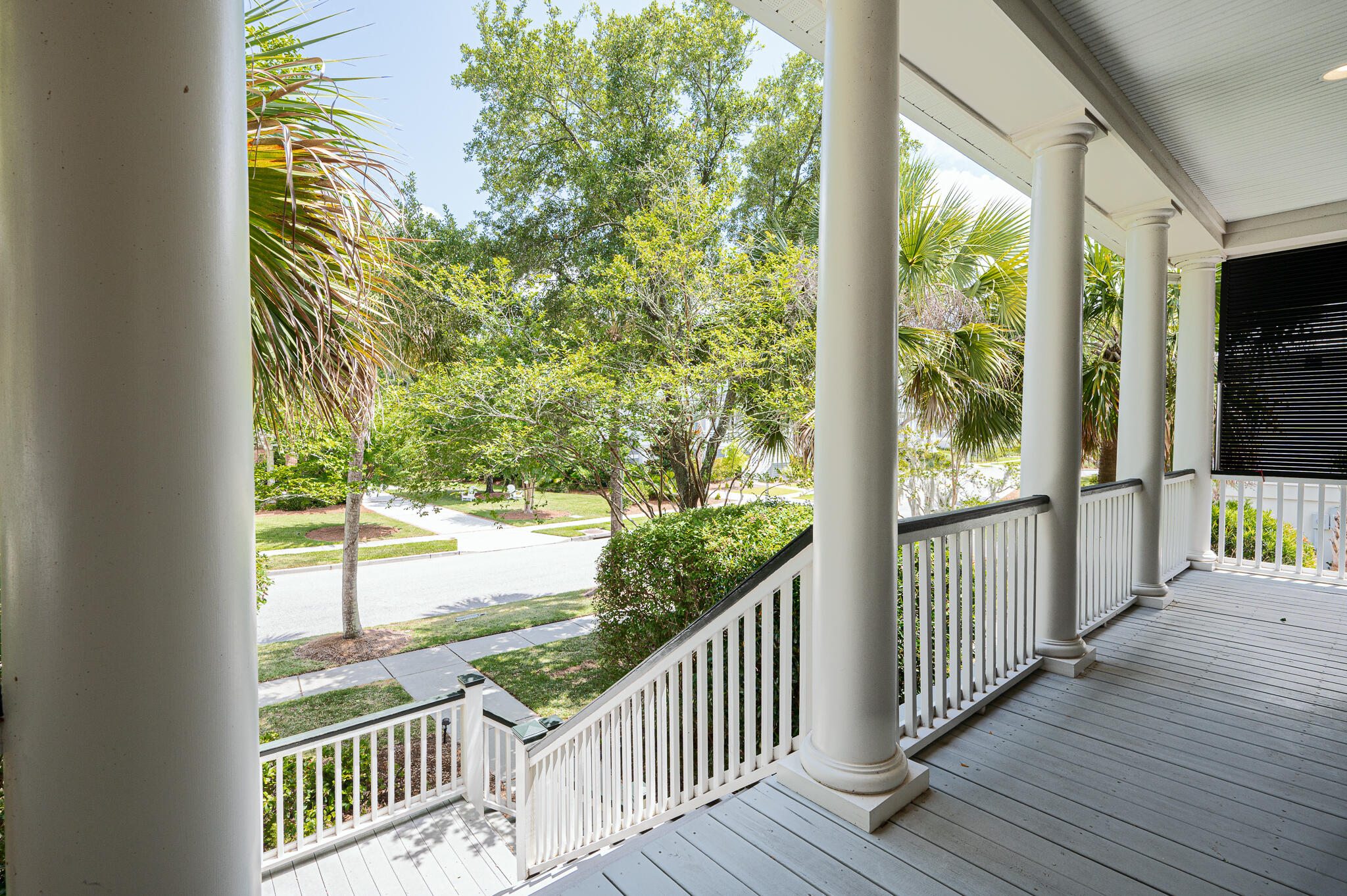 837 Dunham Street