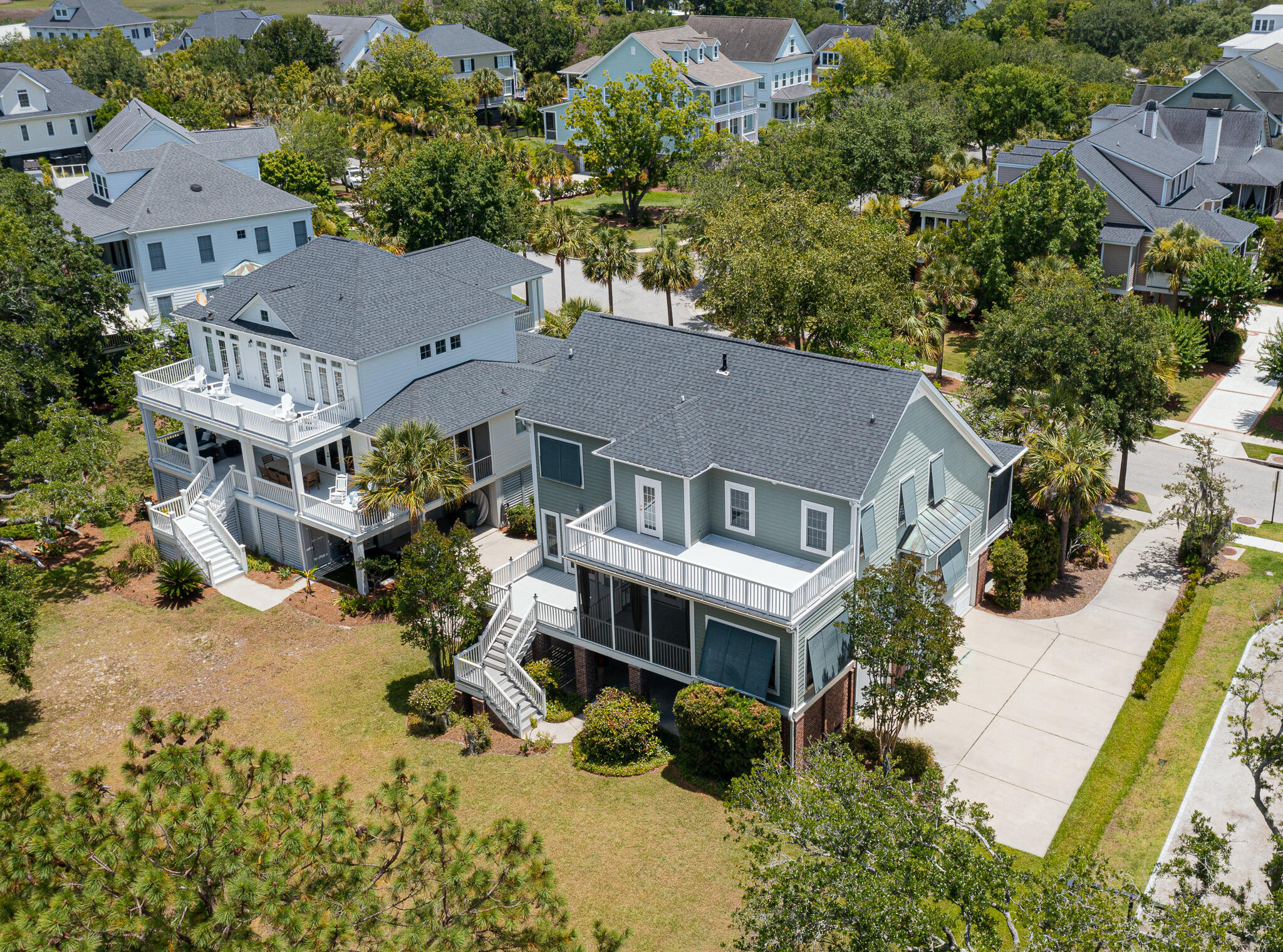 837 Dunham Street