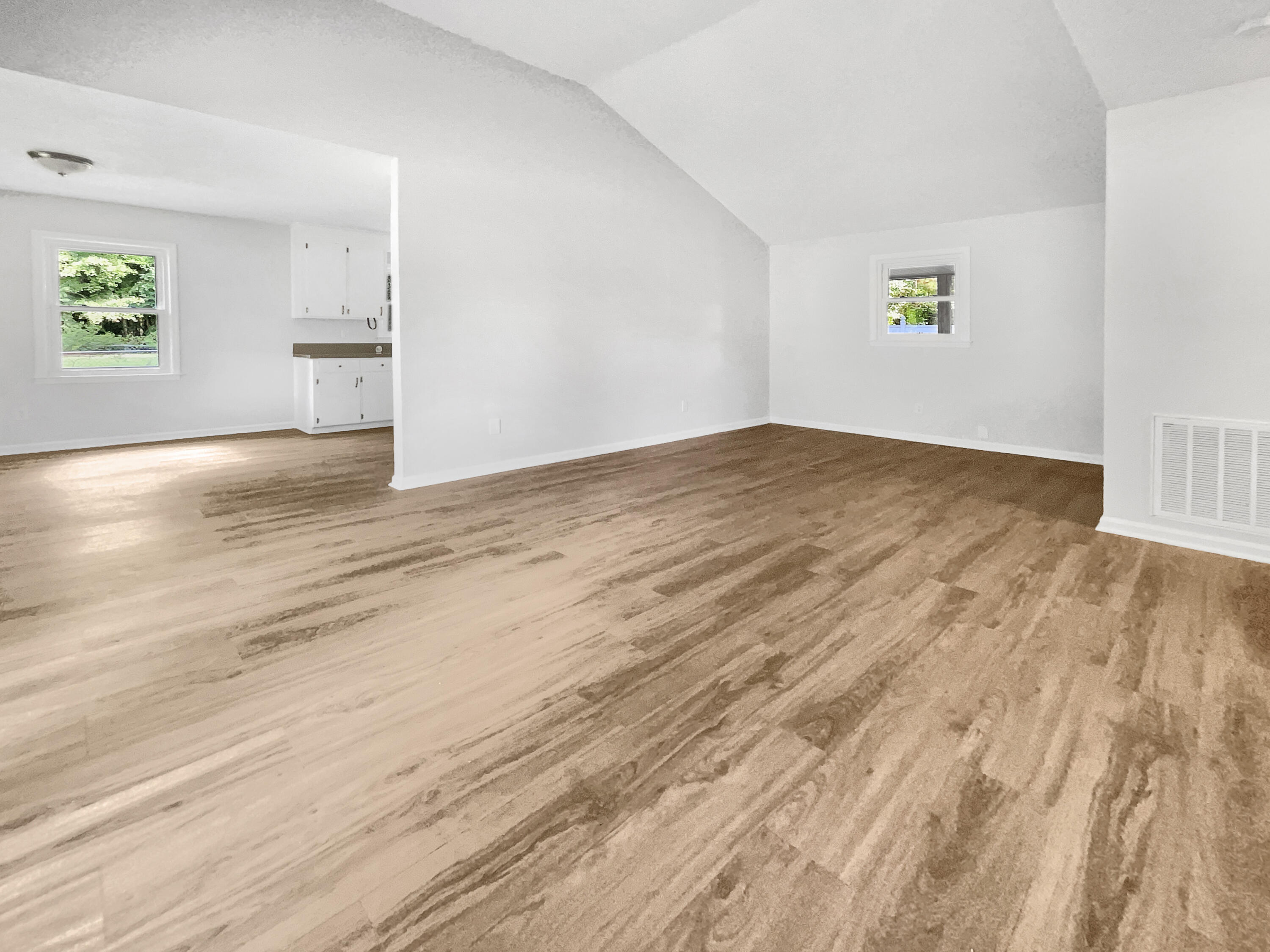 103 Cherry Place