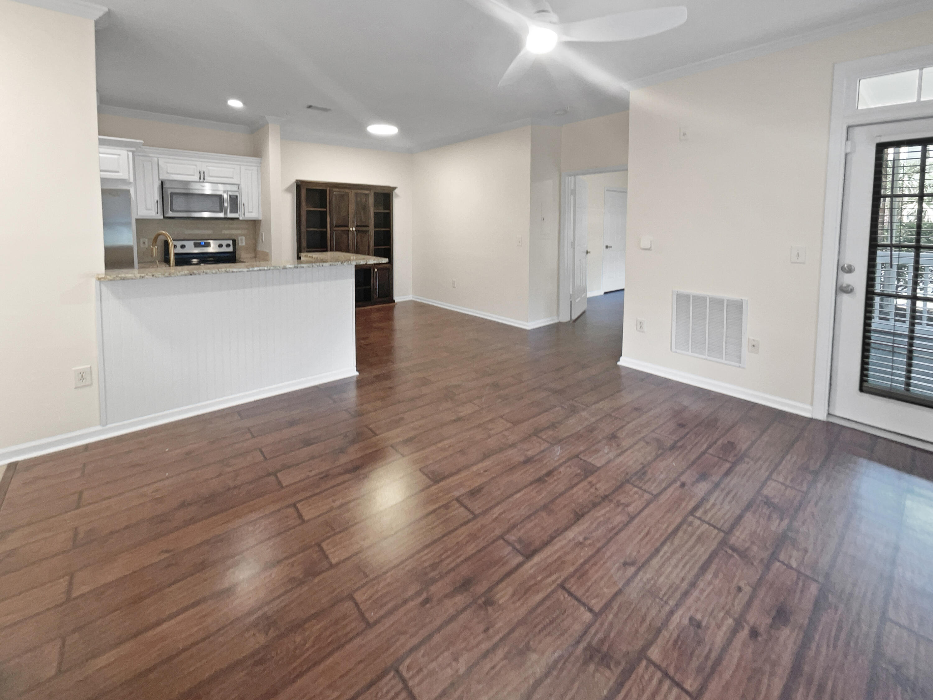 45 Sycamore Avenue # 1417