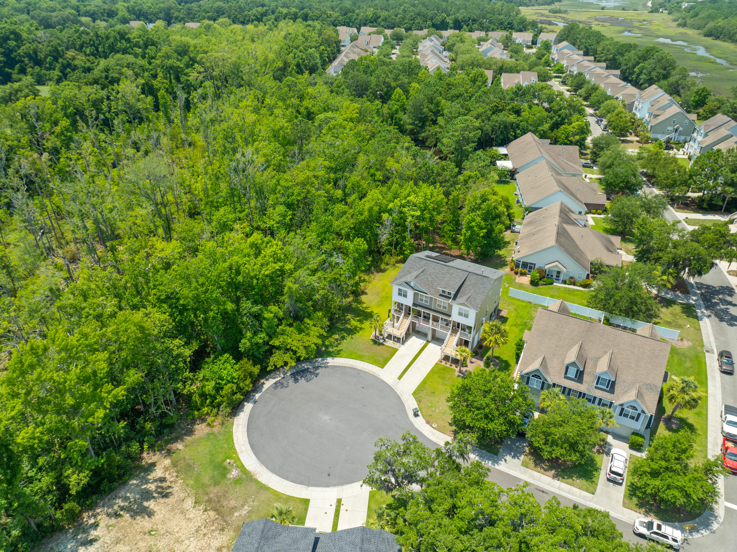 1421 Widows Court