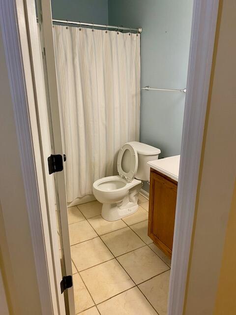 327 Dupont Way