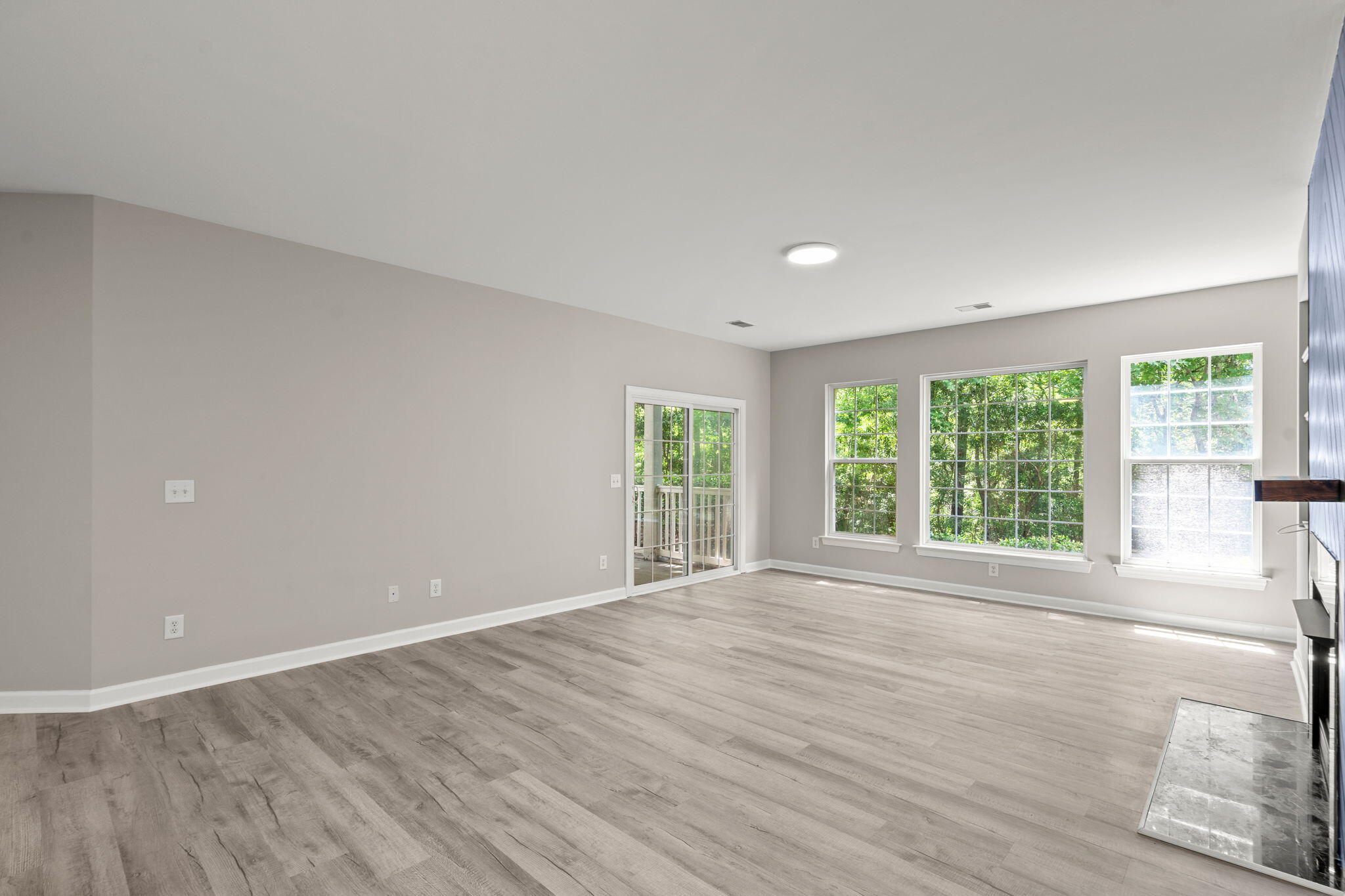 1325 Kingsford Lane