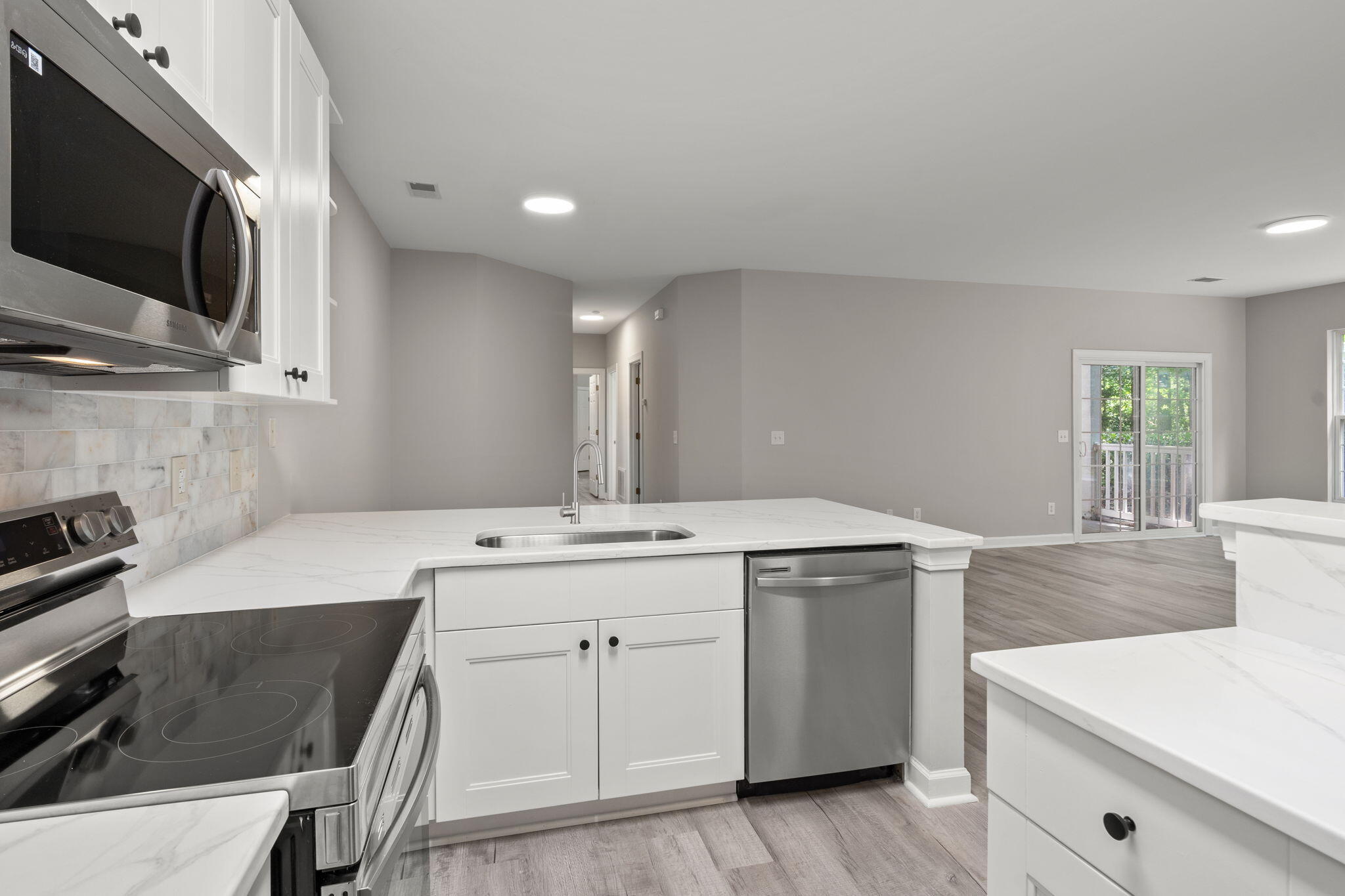 1325 Kingsford Lane
