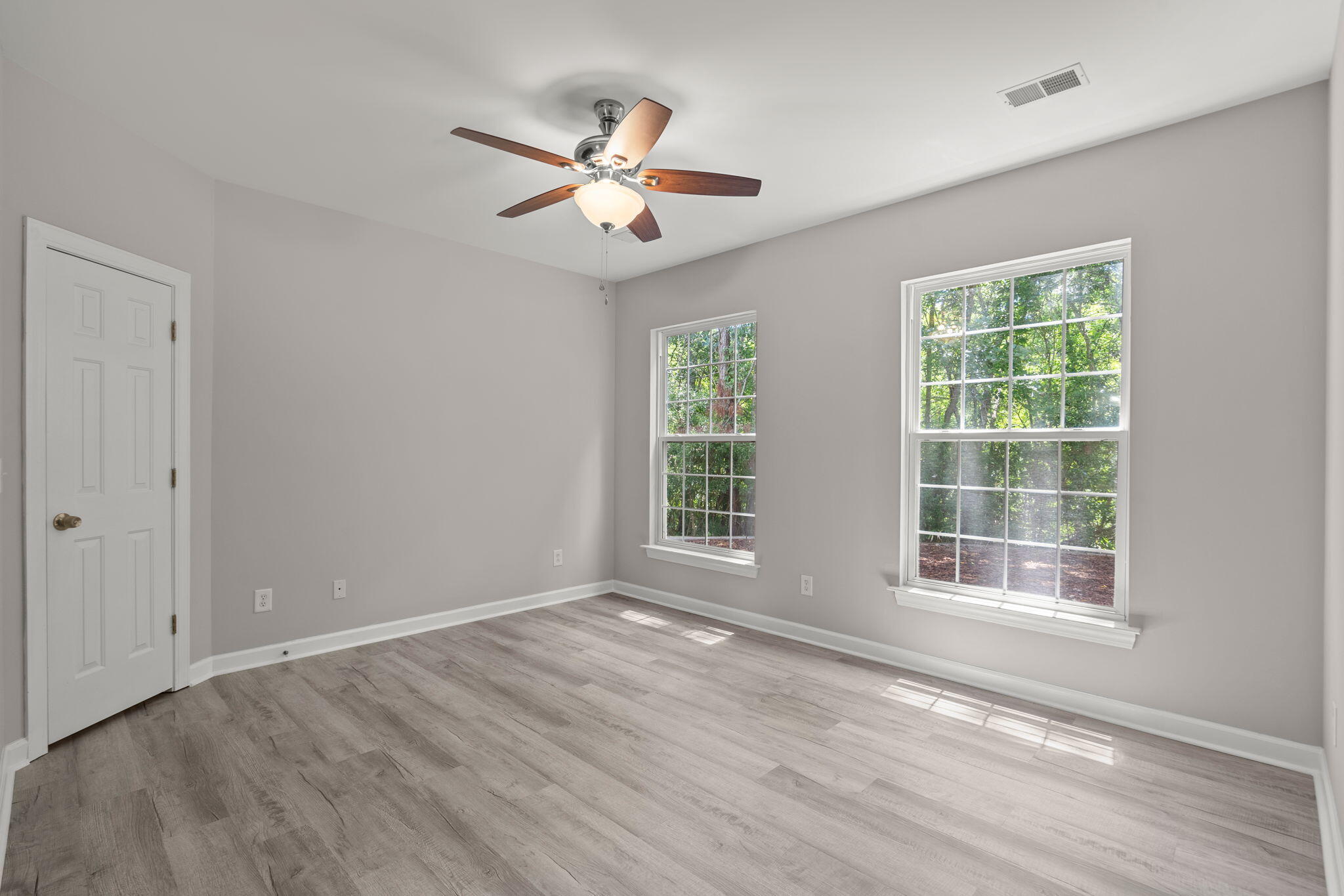 1325 Kingsford Lane